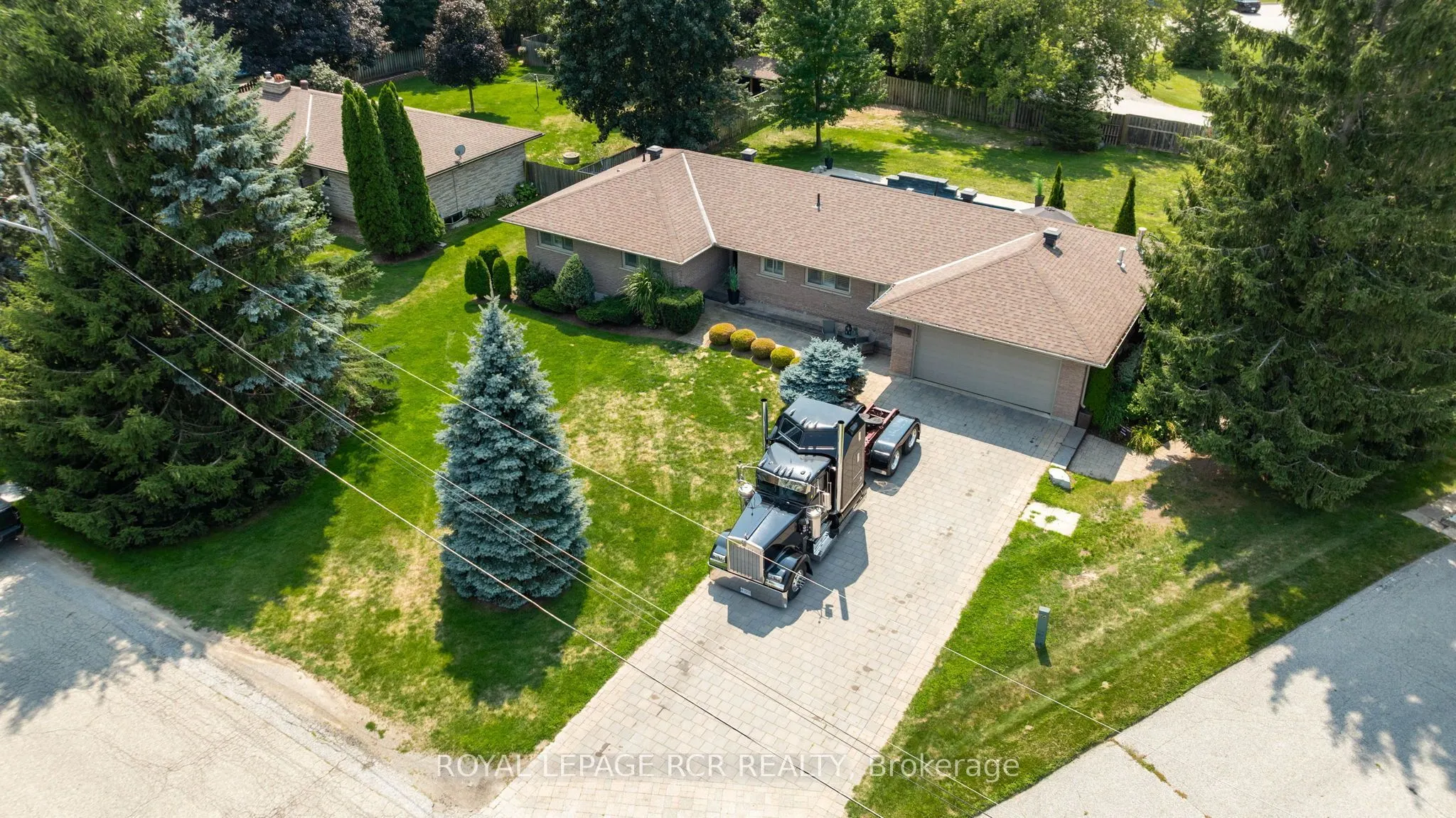 20 Douglas Drive