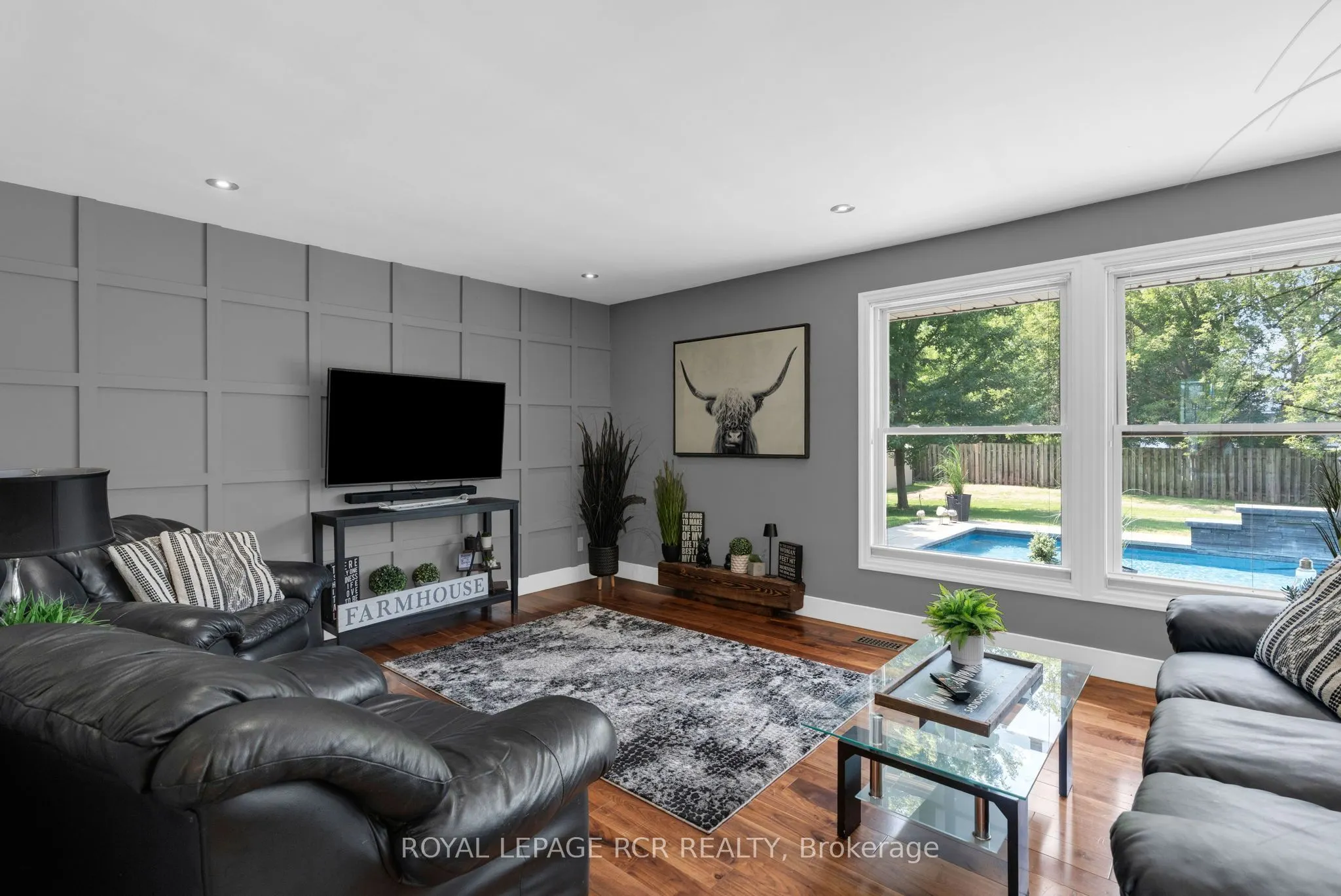 20 Douglas Drive