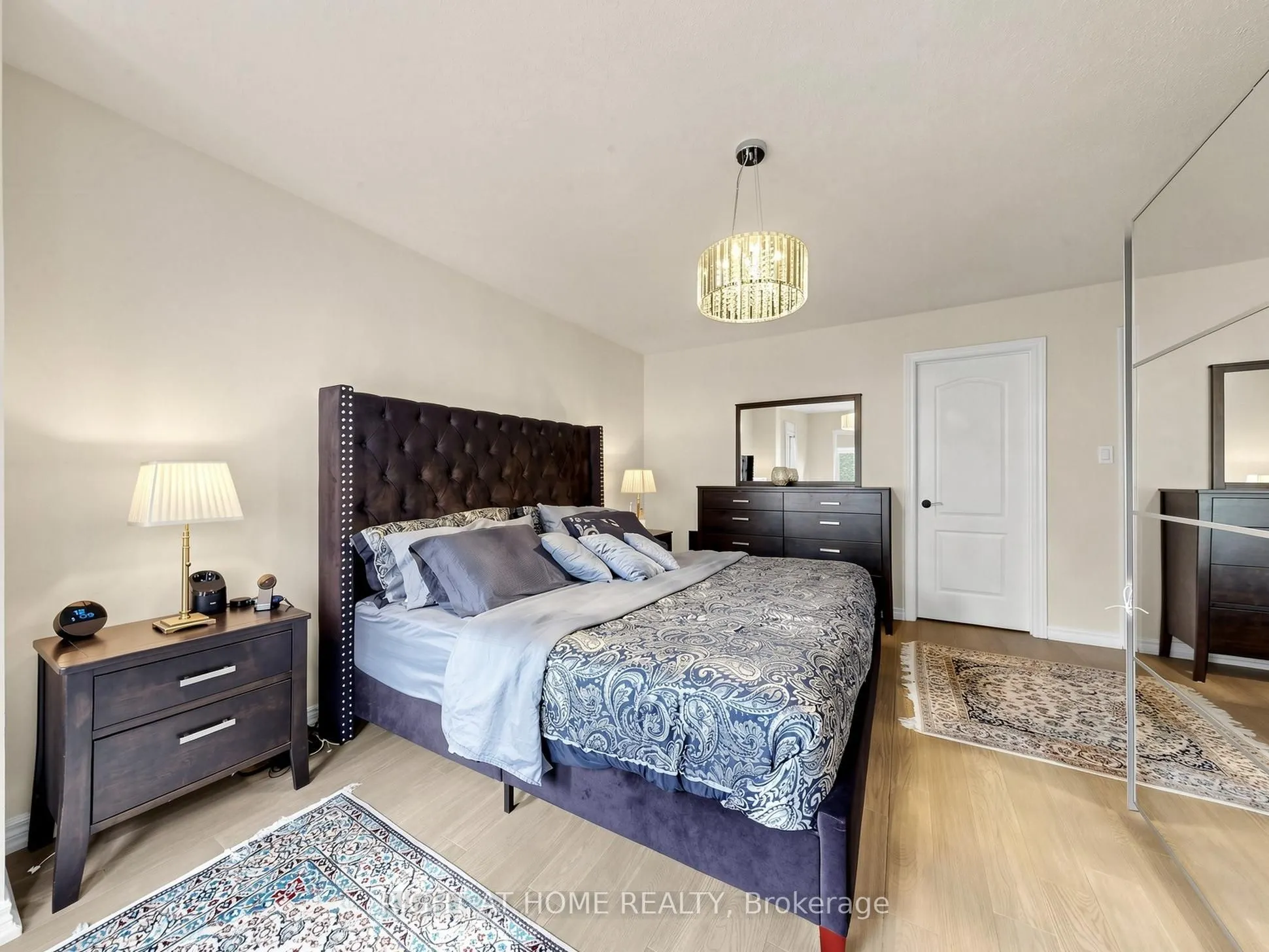 161 Austin paul Drive N