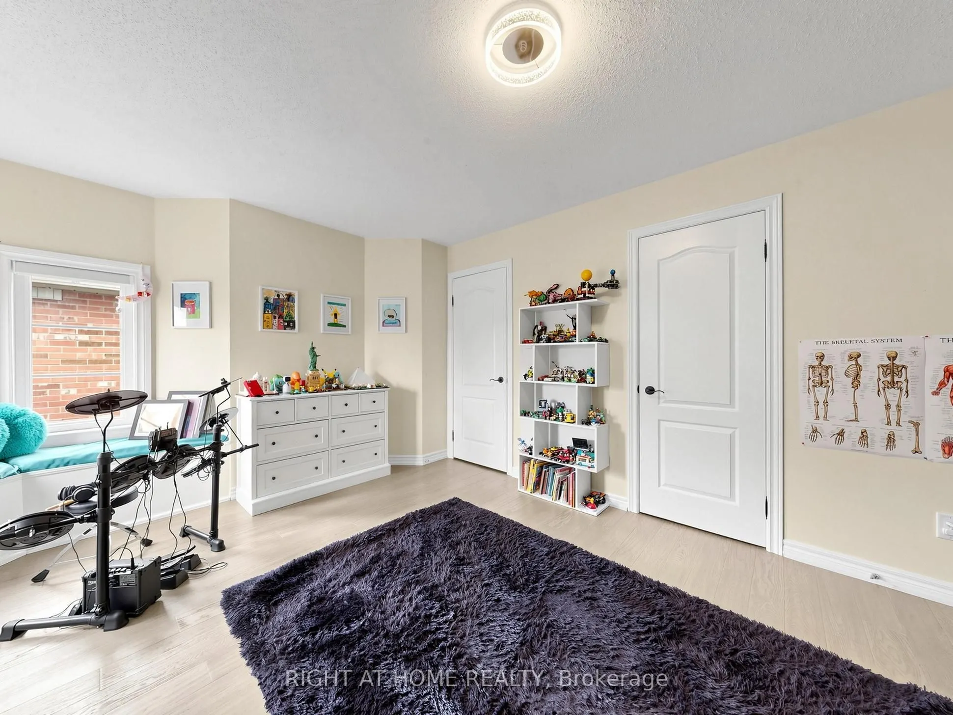 161 Austin paul Drive N