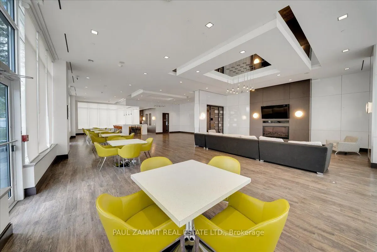 7890 Bathurst Street #203