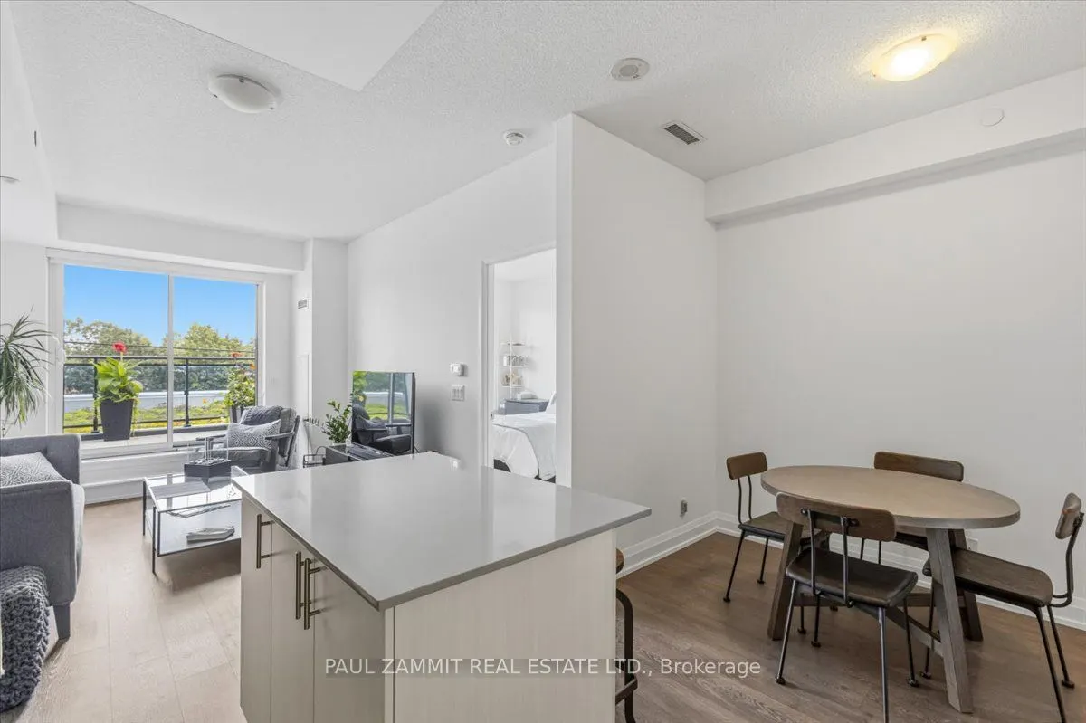 7890 Bathurst Street #203