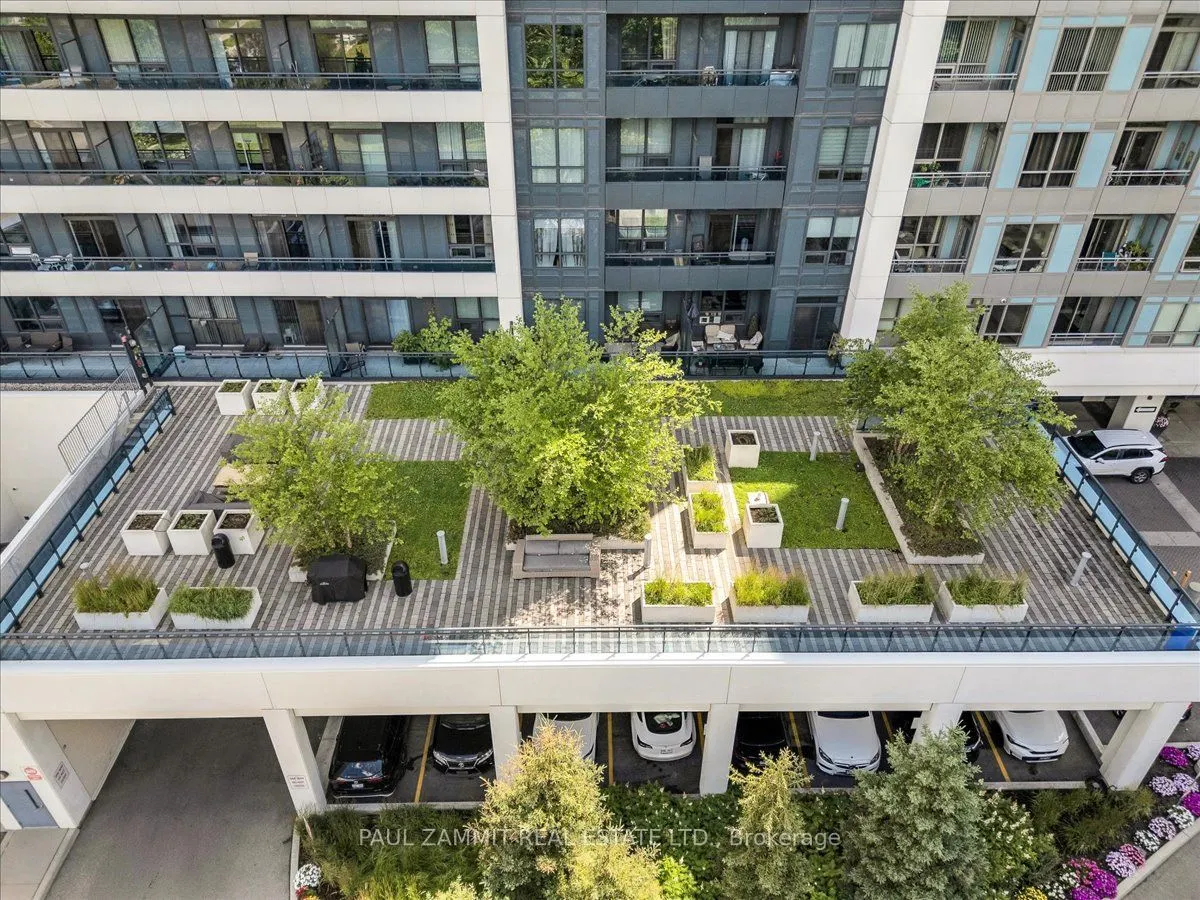 7890 Bathurst Street #203