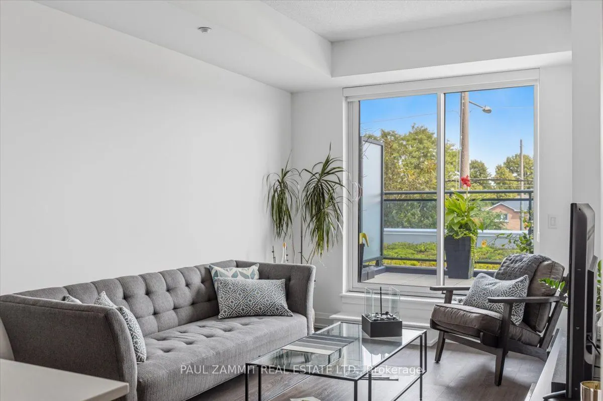 7890 Bathurst Street #203