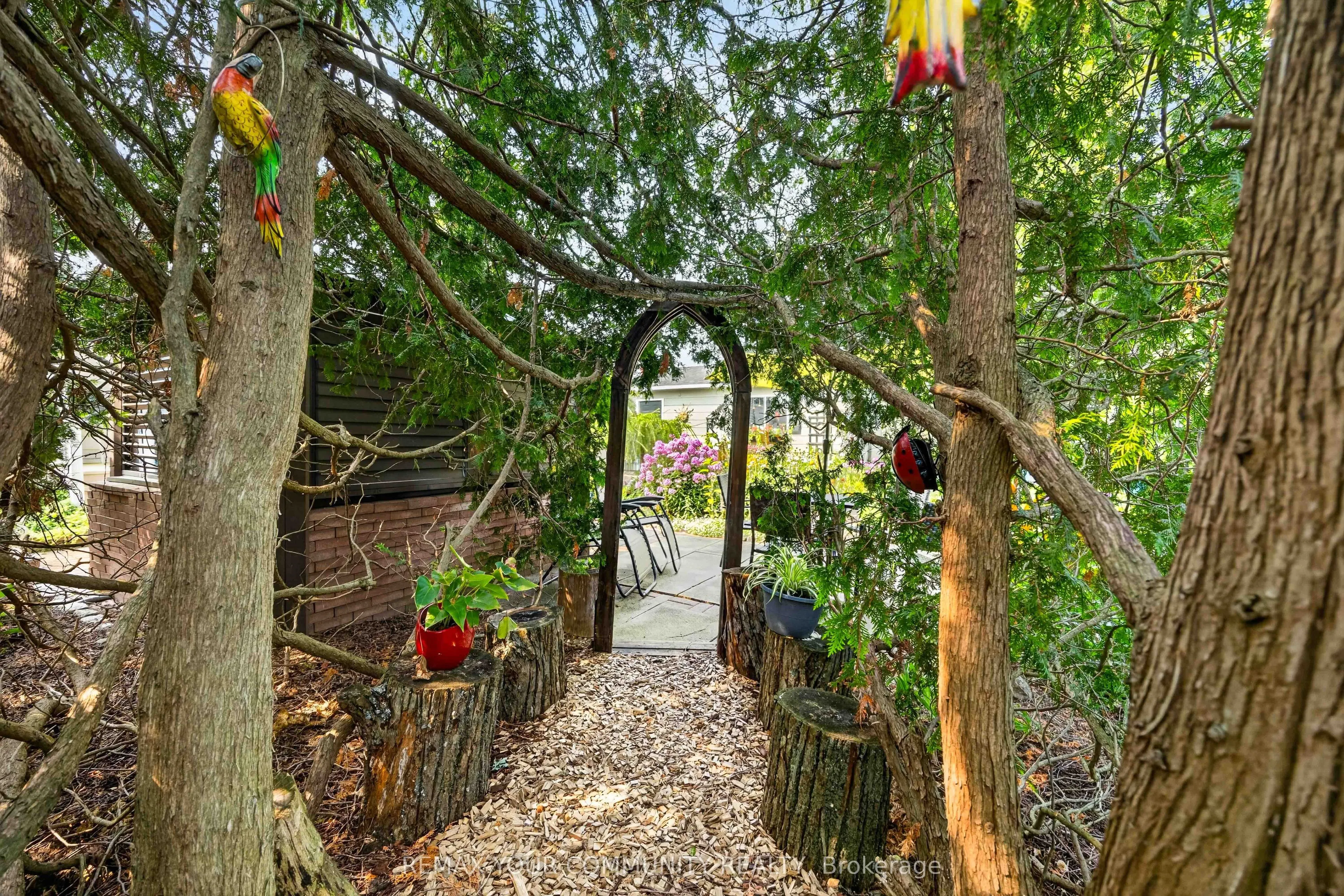131 Roxanna Drive