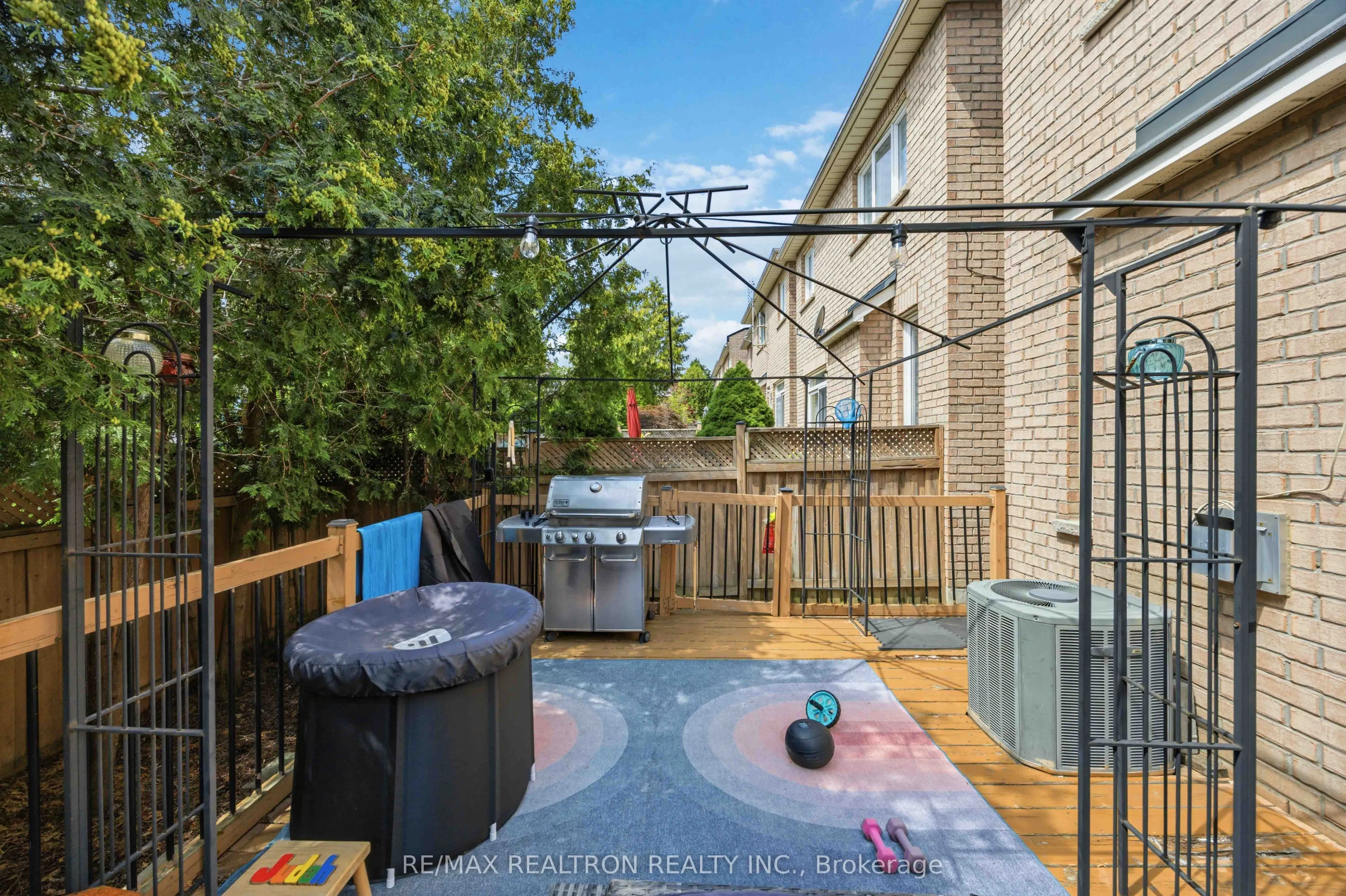 23 Amberty Street