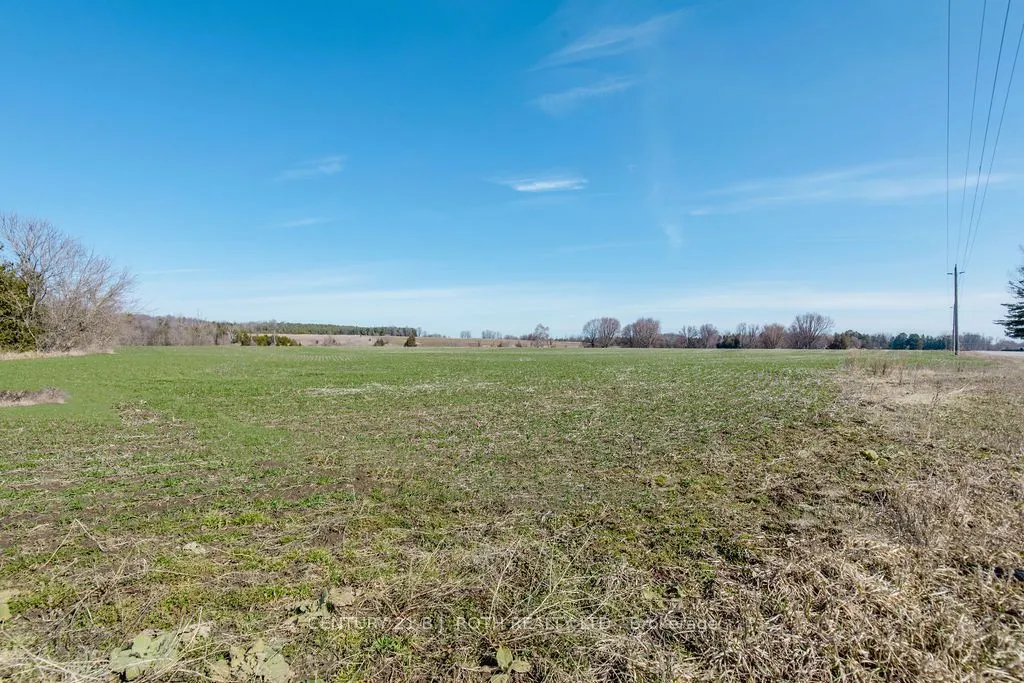 7468 25th Side Road