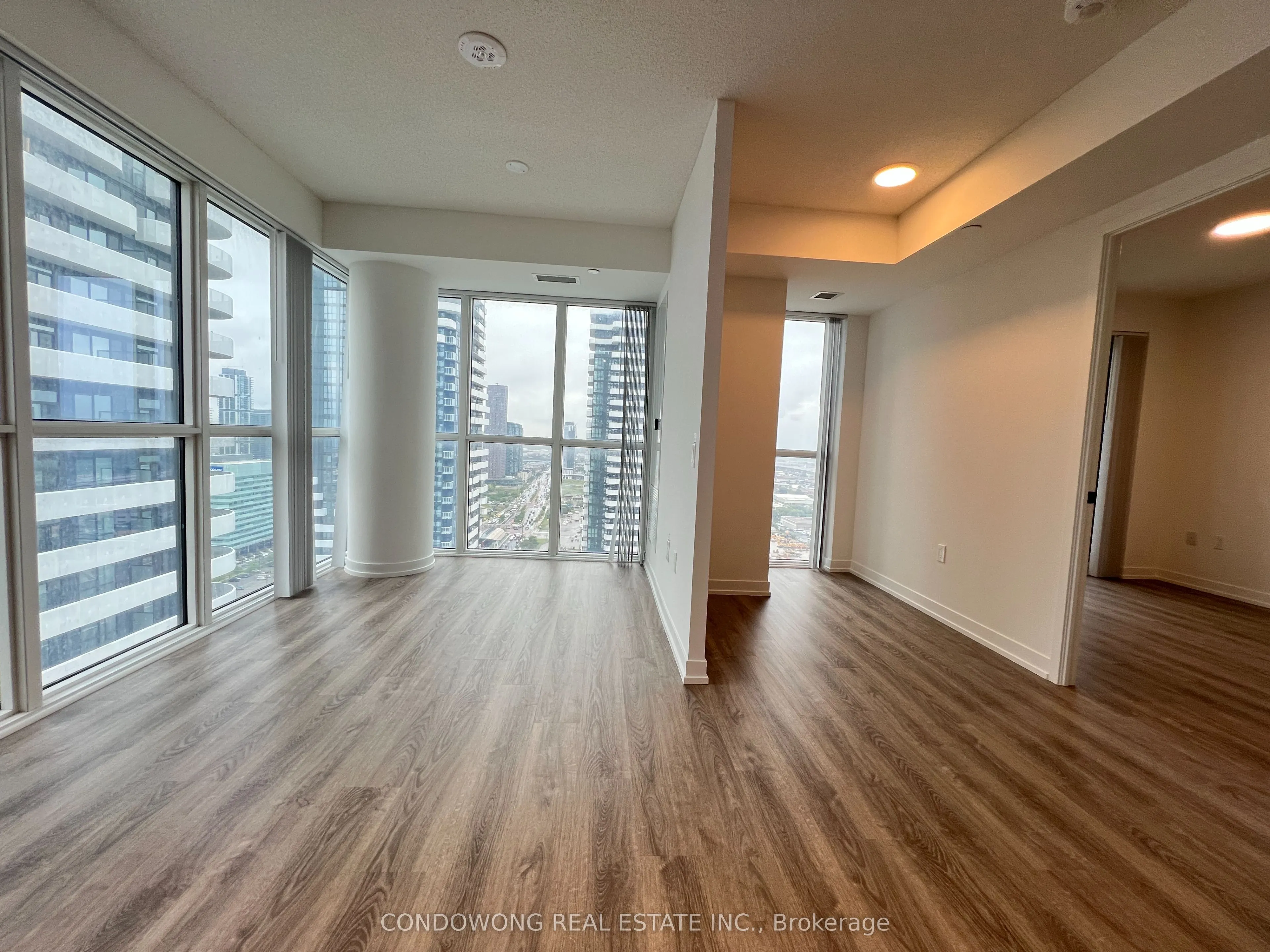 195 Commerce Street #4015