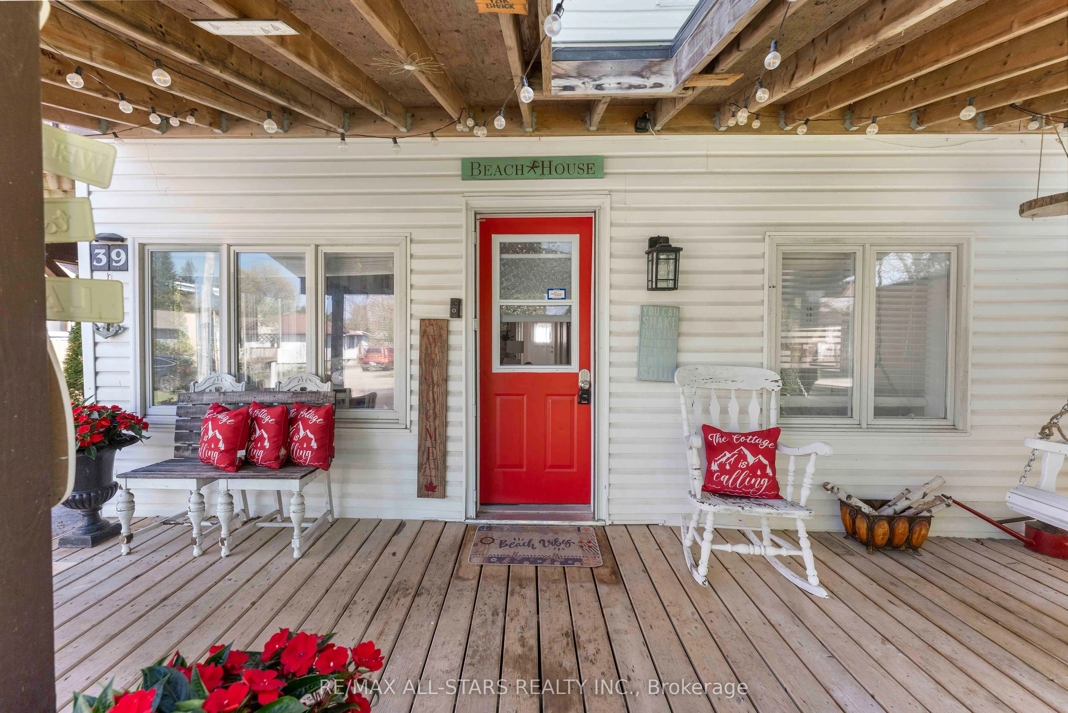 39 Franklin Beach Road