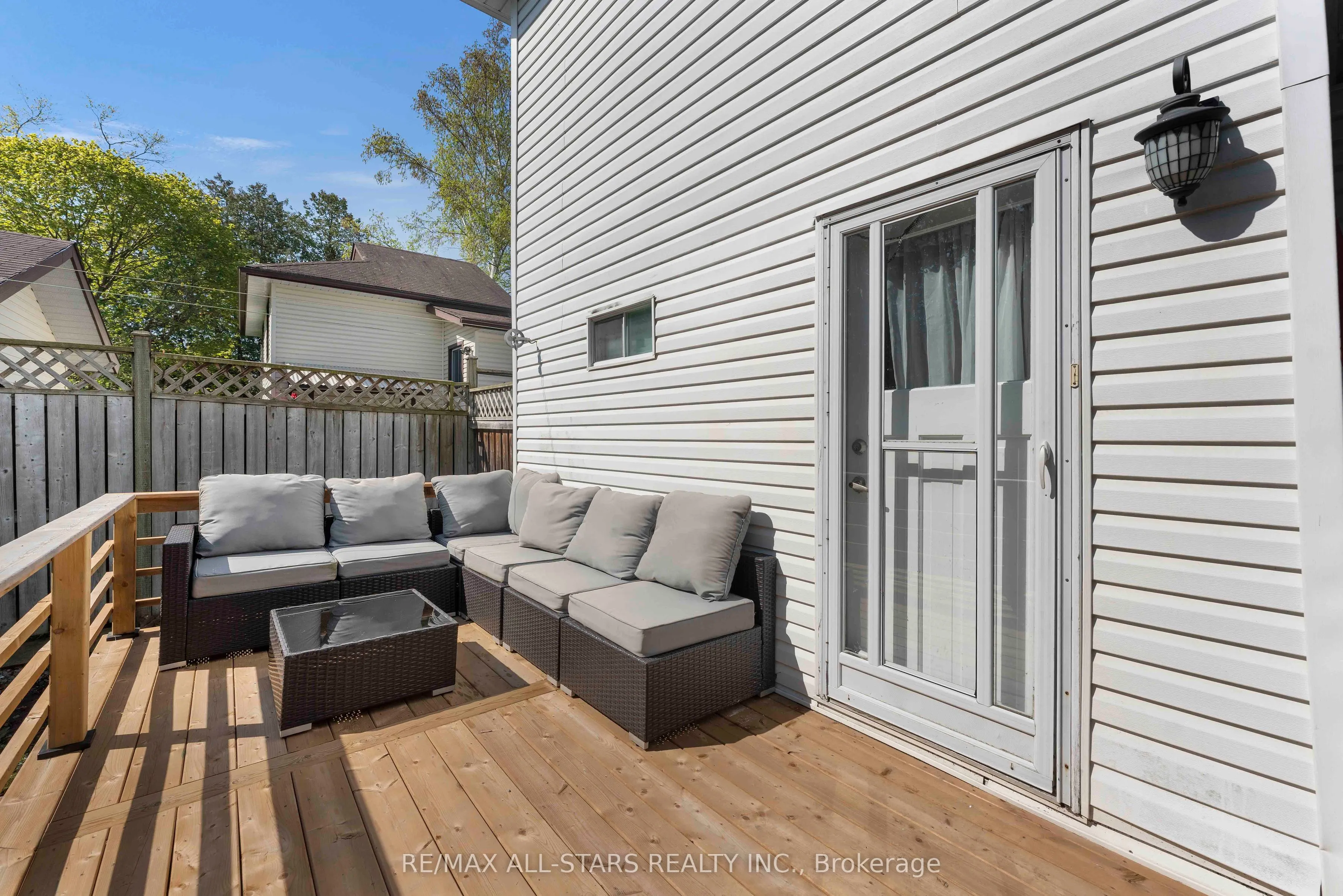 39 Franklin Beach Road