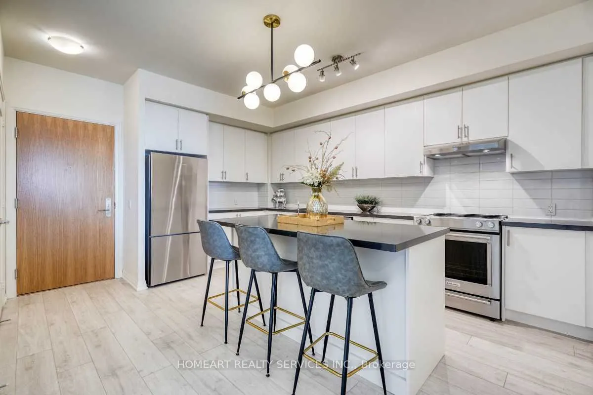 8960 Jane Street #314