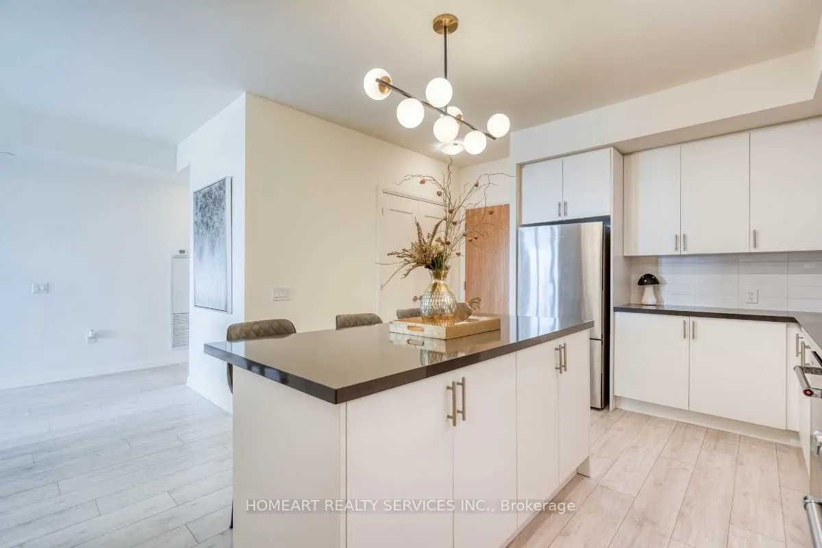 8960 Jane Street #314
