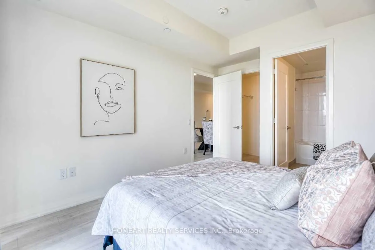 8960 Jane Street #314