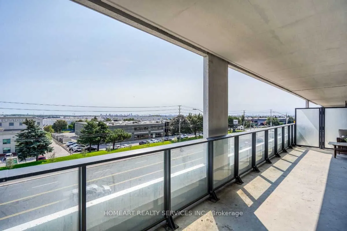 8960 Jane Street #314
