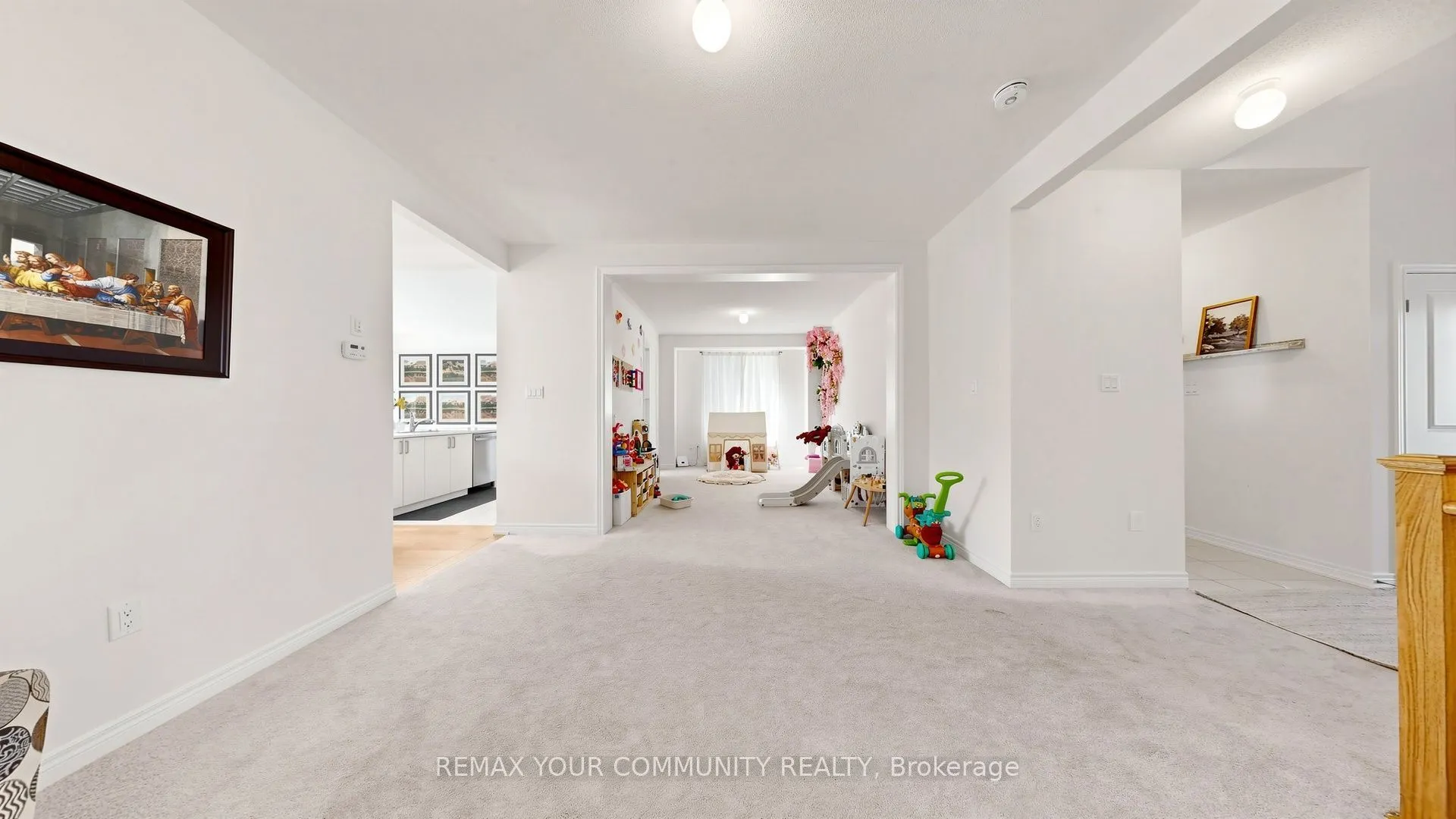 32 Baycroft Boulevard