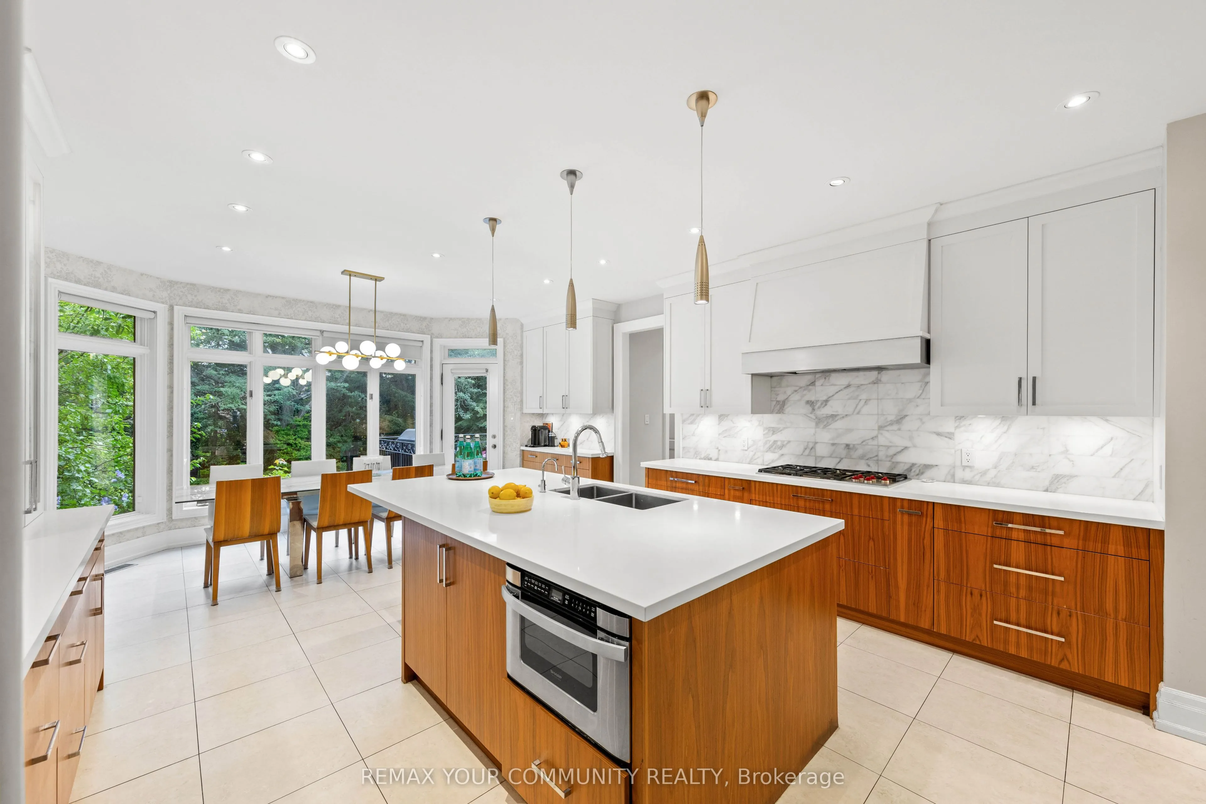 75 Arnold Avenue
