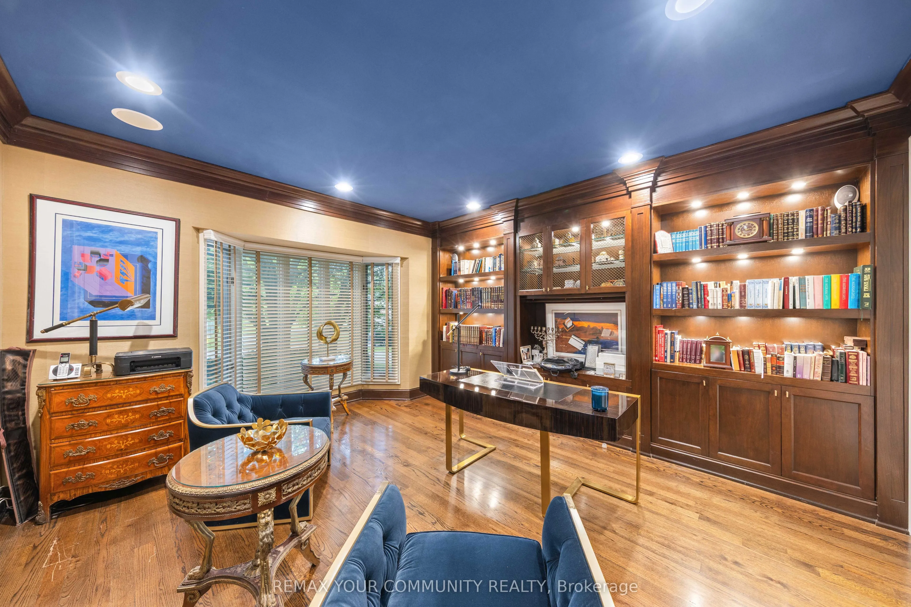 75 Arnold Avenue
