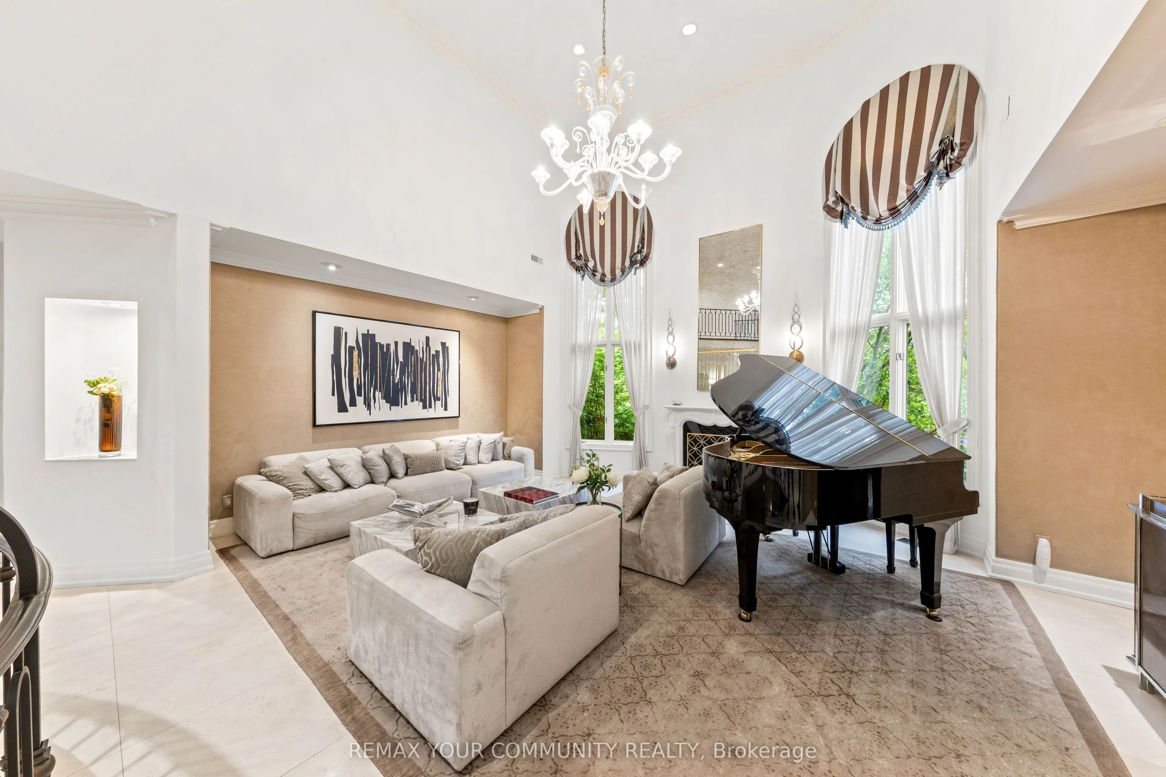 75 Arnold Avenue