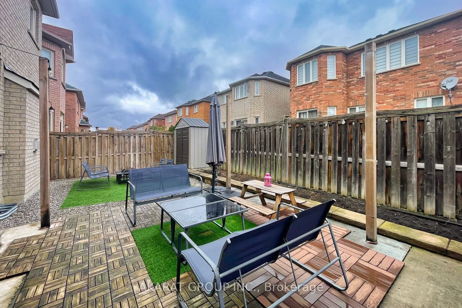 28 Saint James Avenue