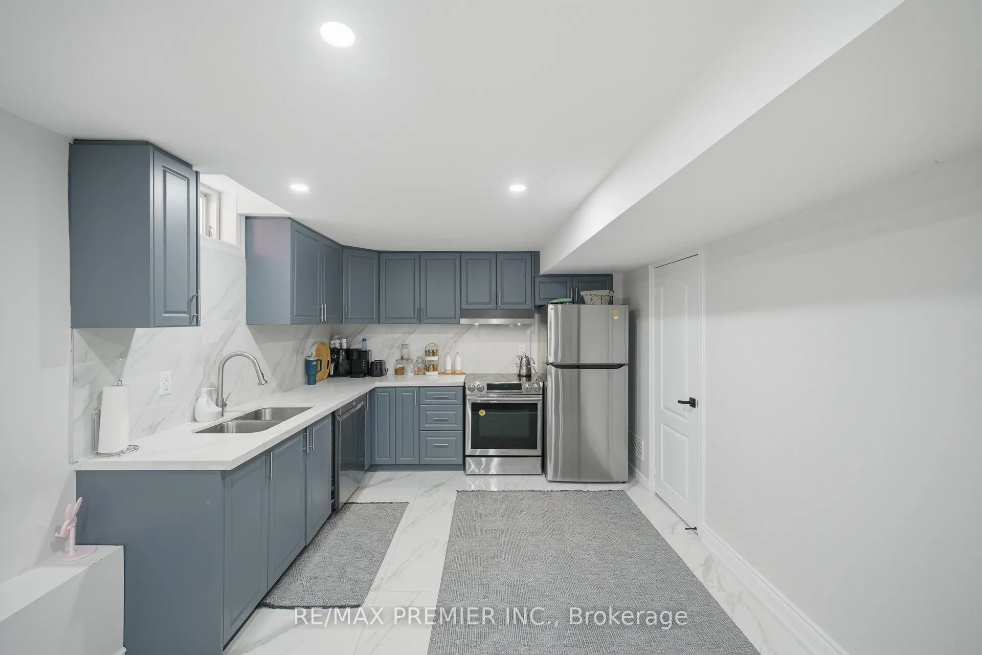 95 Hudson Drive