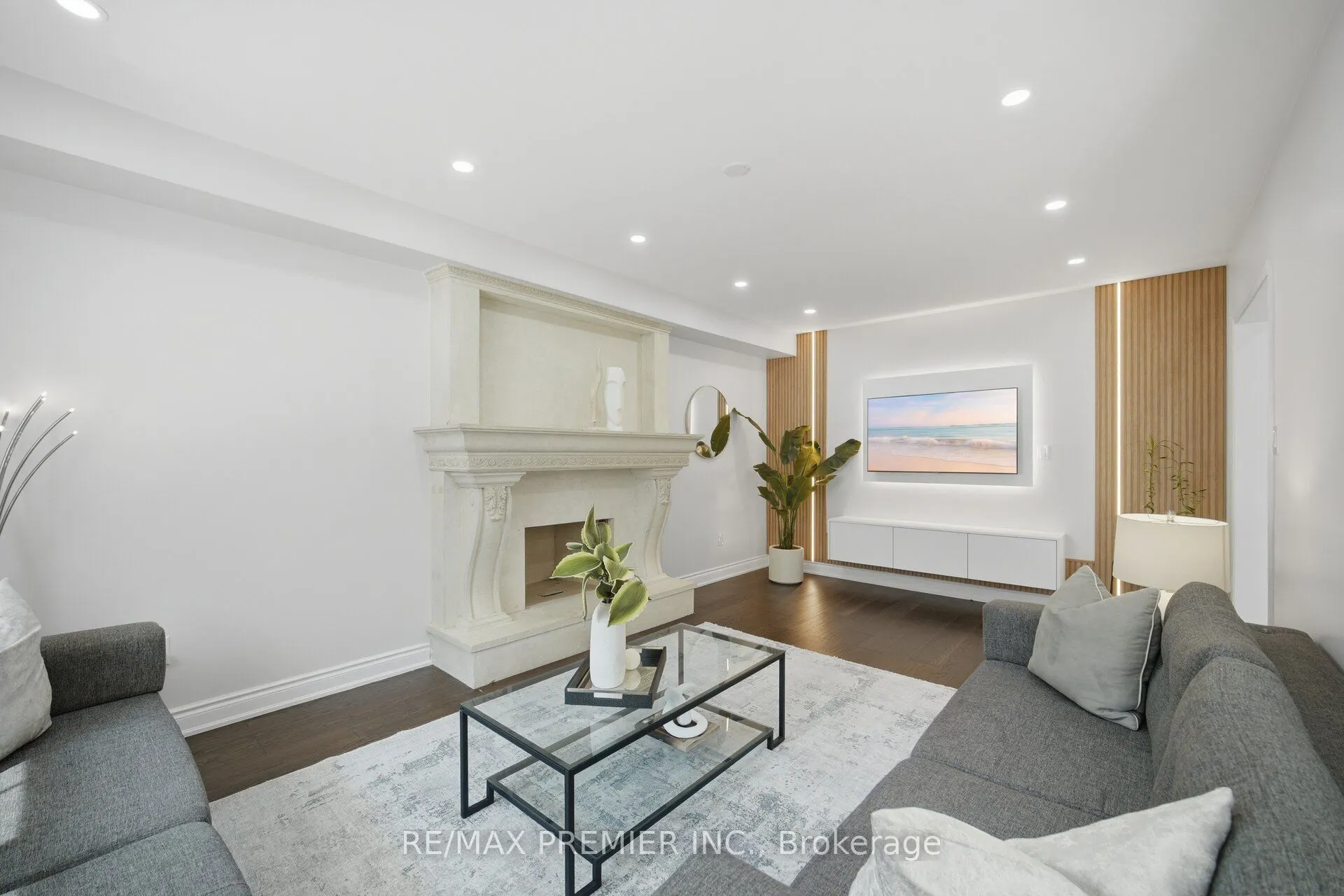 95 Hudson Drive