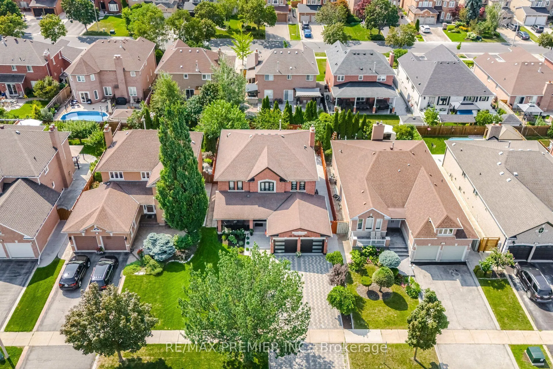 95 Hudson Drive