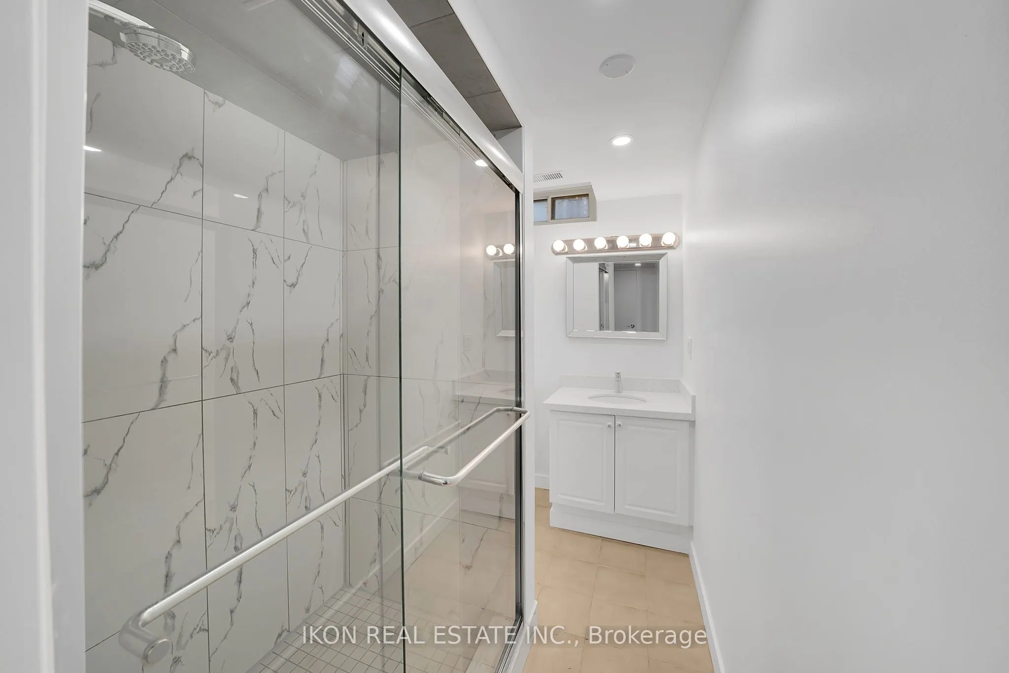 182 Tall Grass Trail