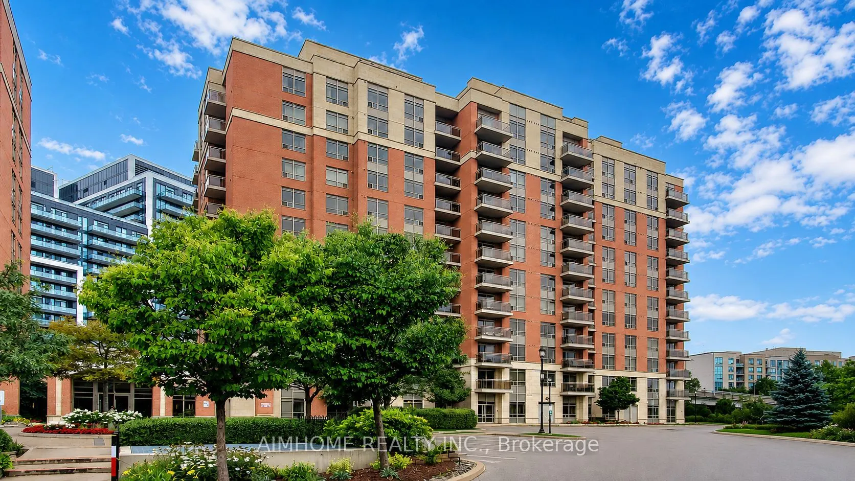 75 King William Crescent #804
