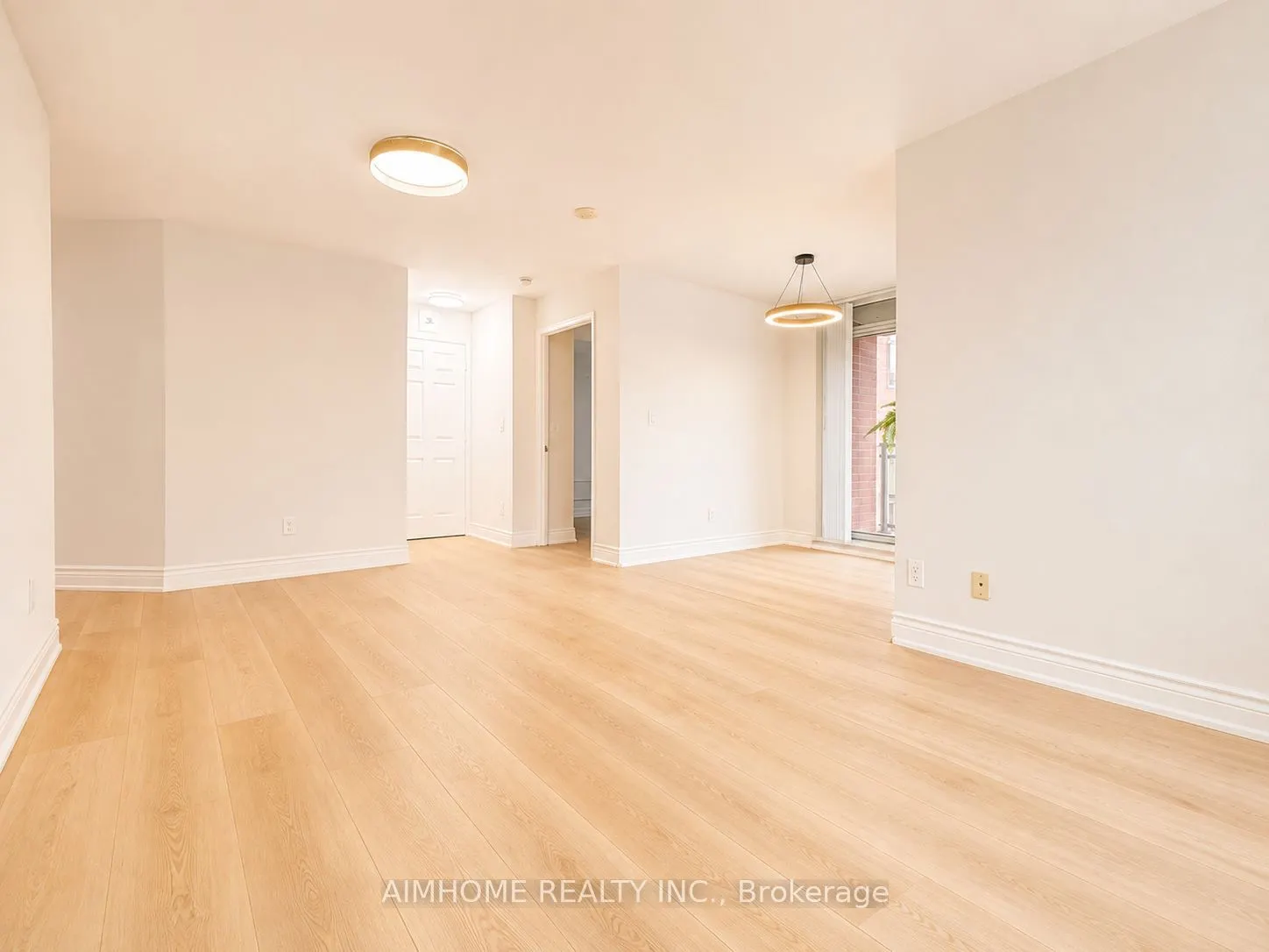 75 King William Crescent #804