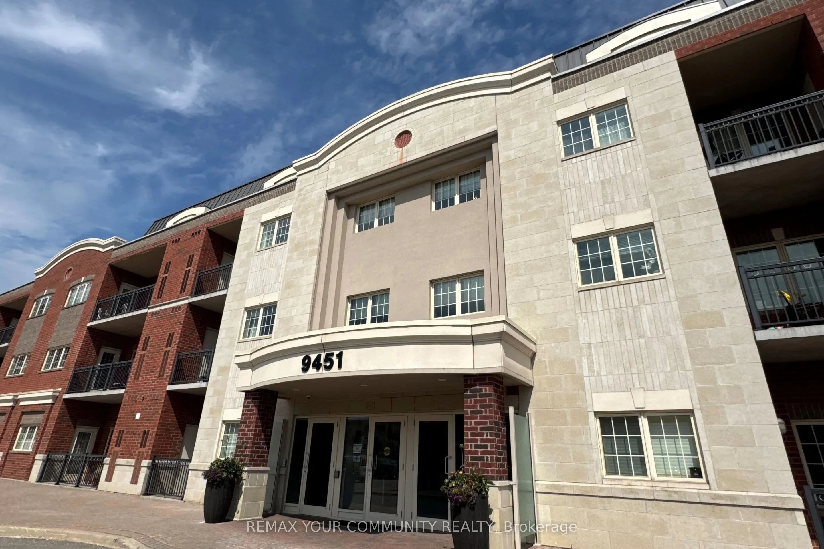 9451 Jane Street #301
