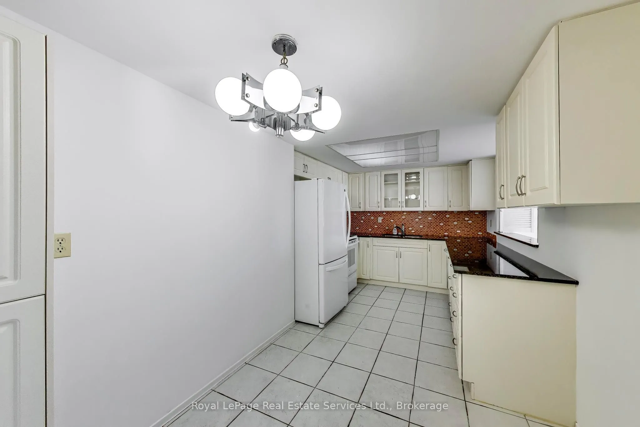 5 Weldrick Road W #611