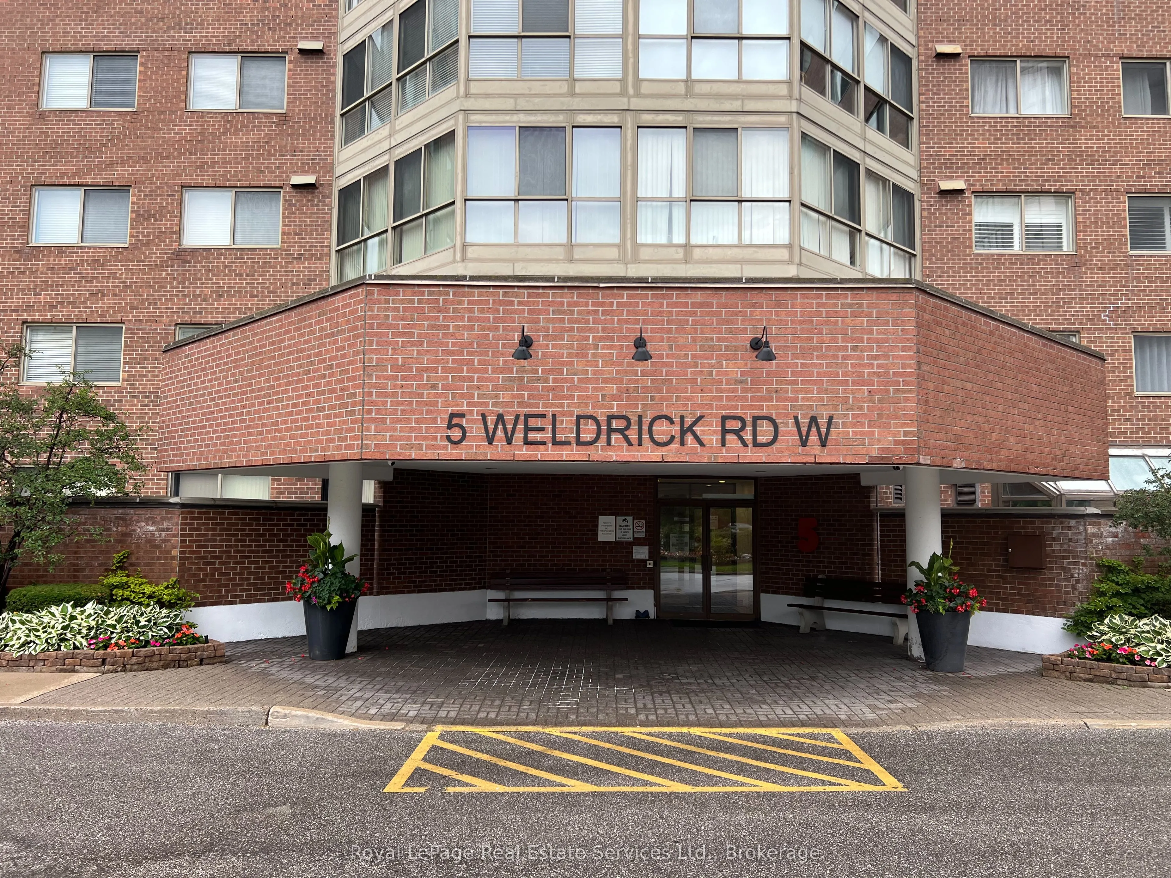 5 Weldrick Road W #611
