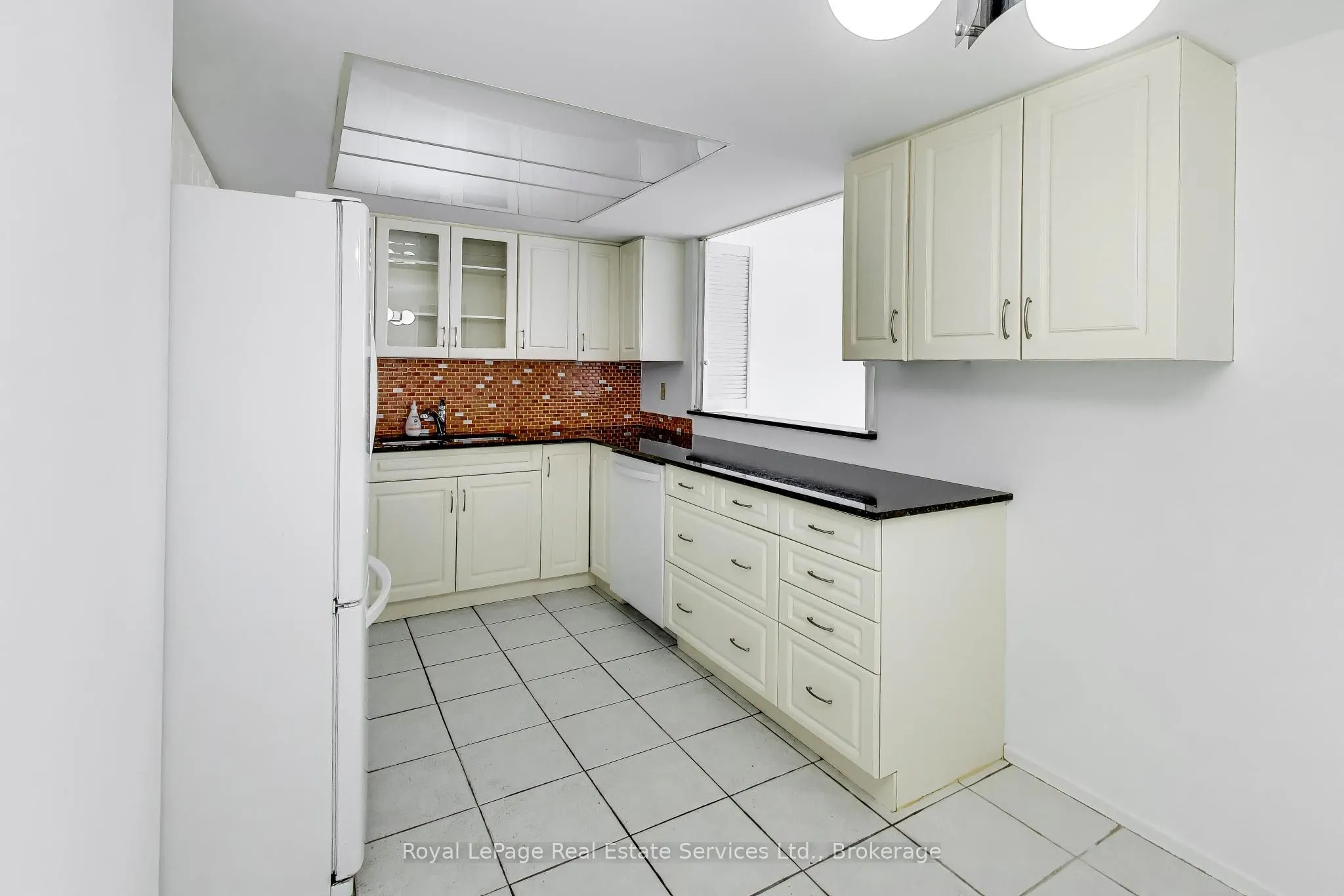 5 Weldrick Road W #611