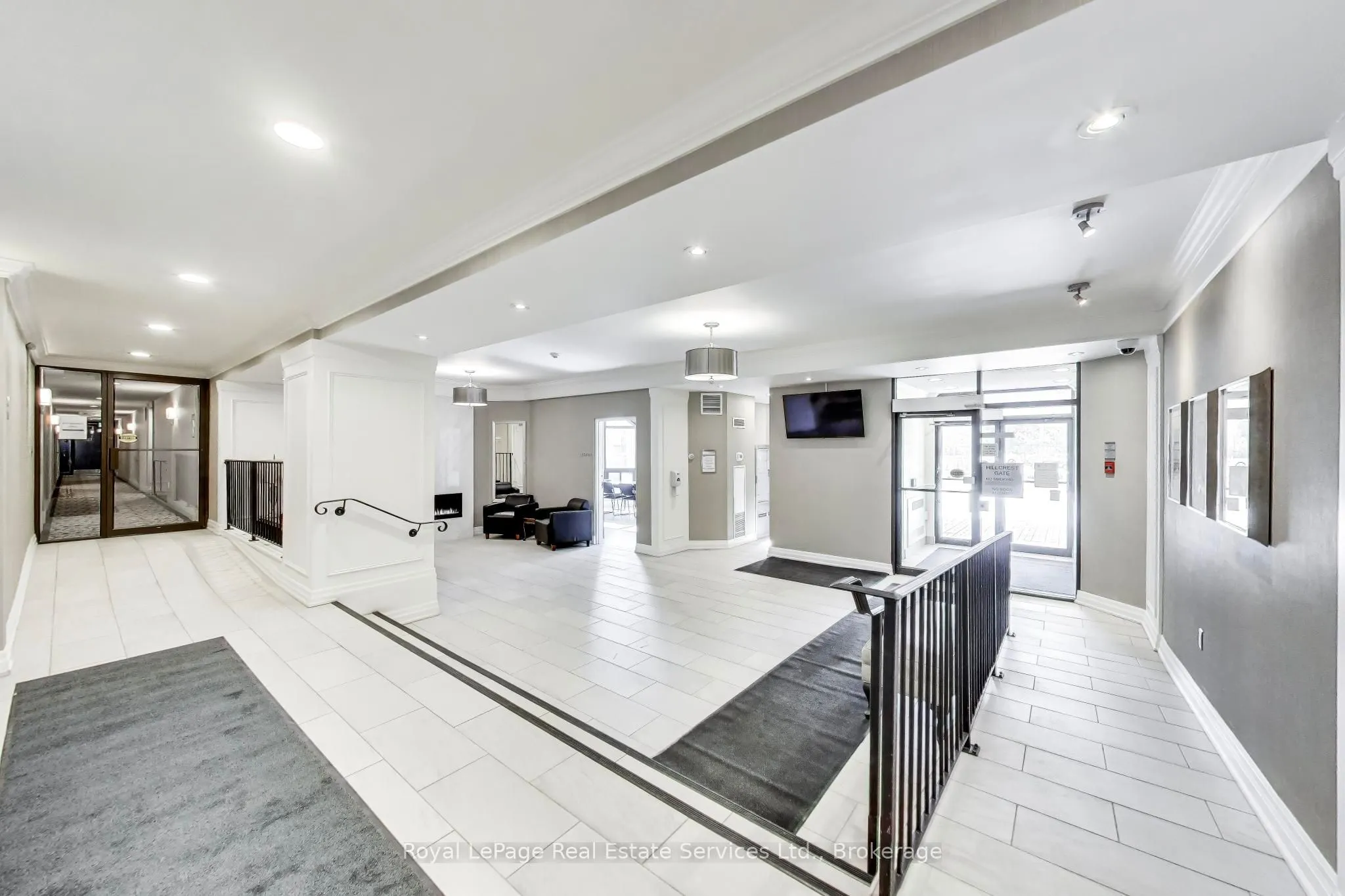 5 Weldrick Road W #611