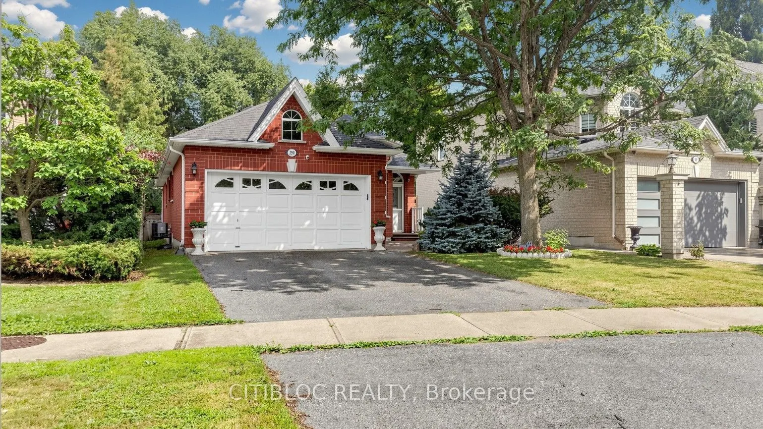 299 Tupper Boulevard