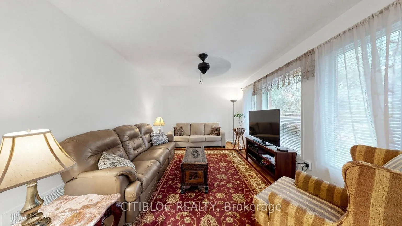 299 Tupper Boulevard