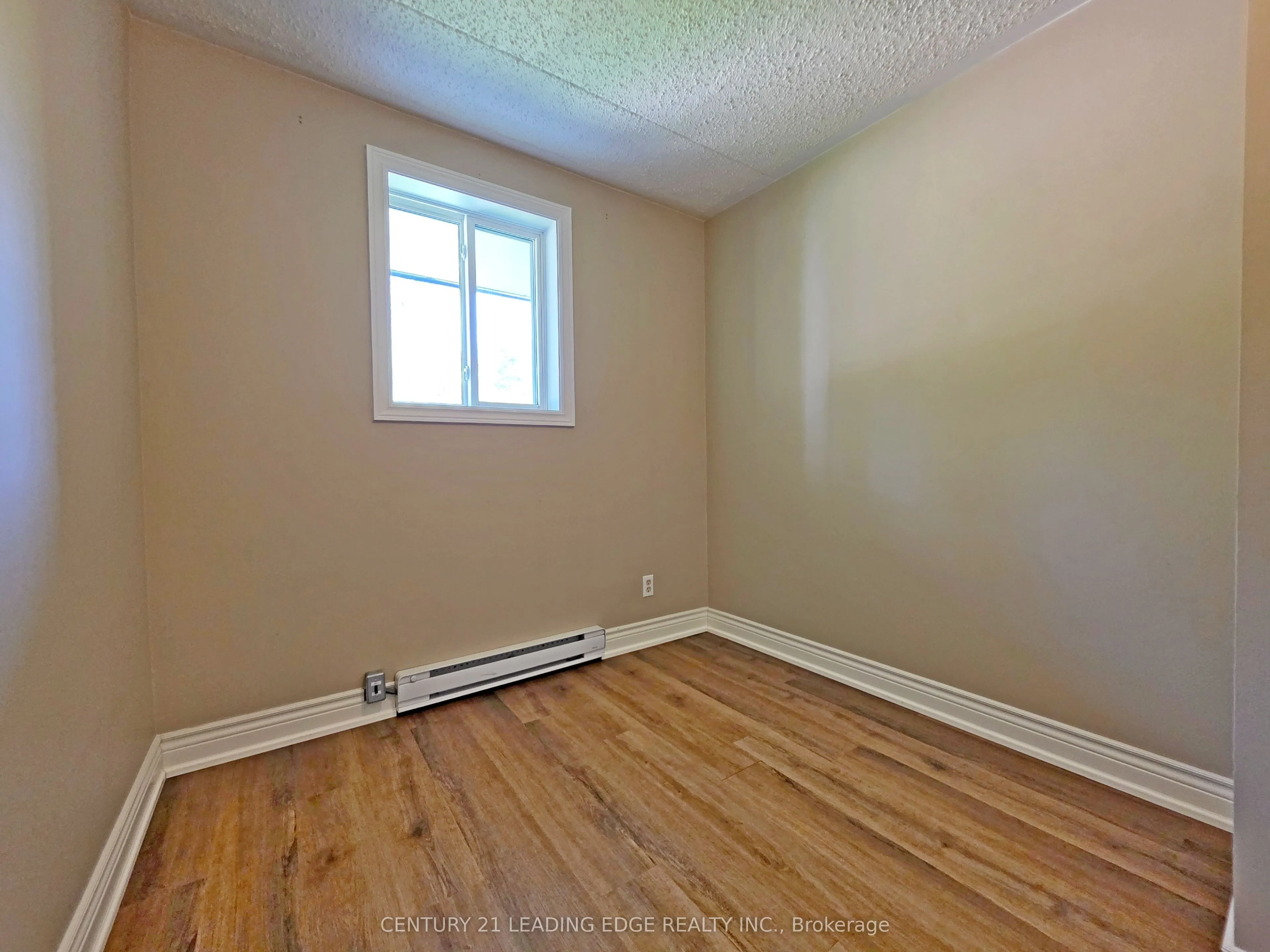 74 The Queensway S #206