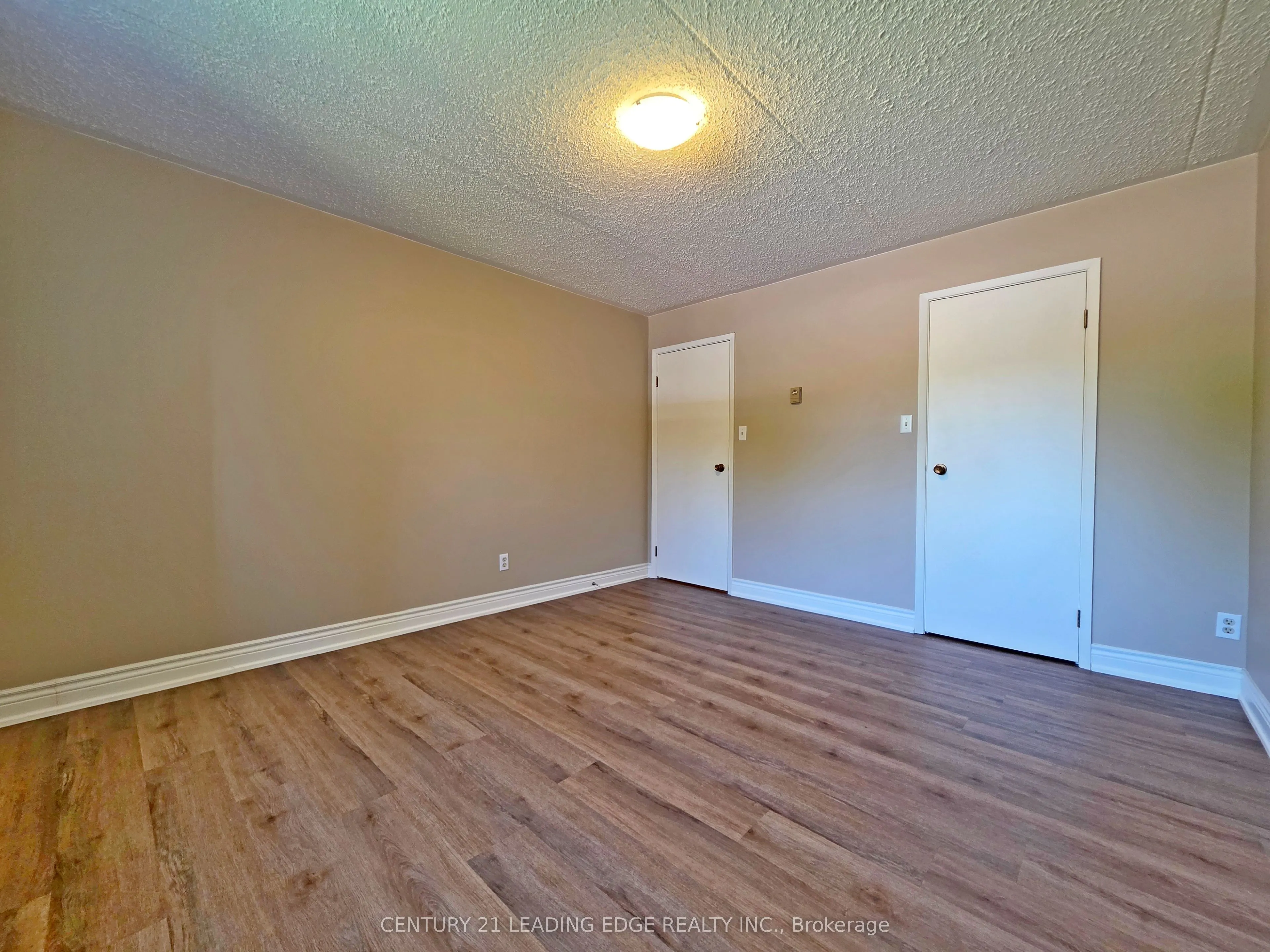 74 The Queensway S #206