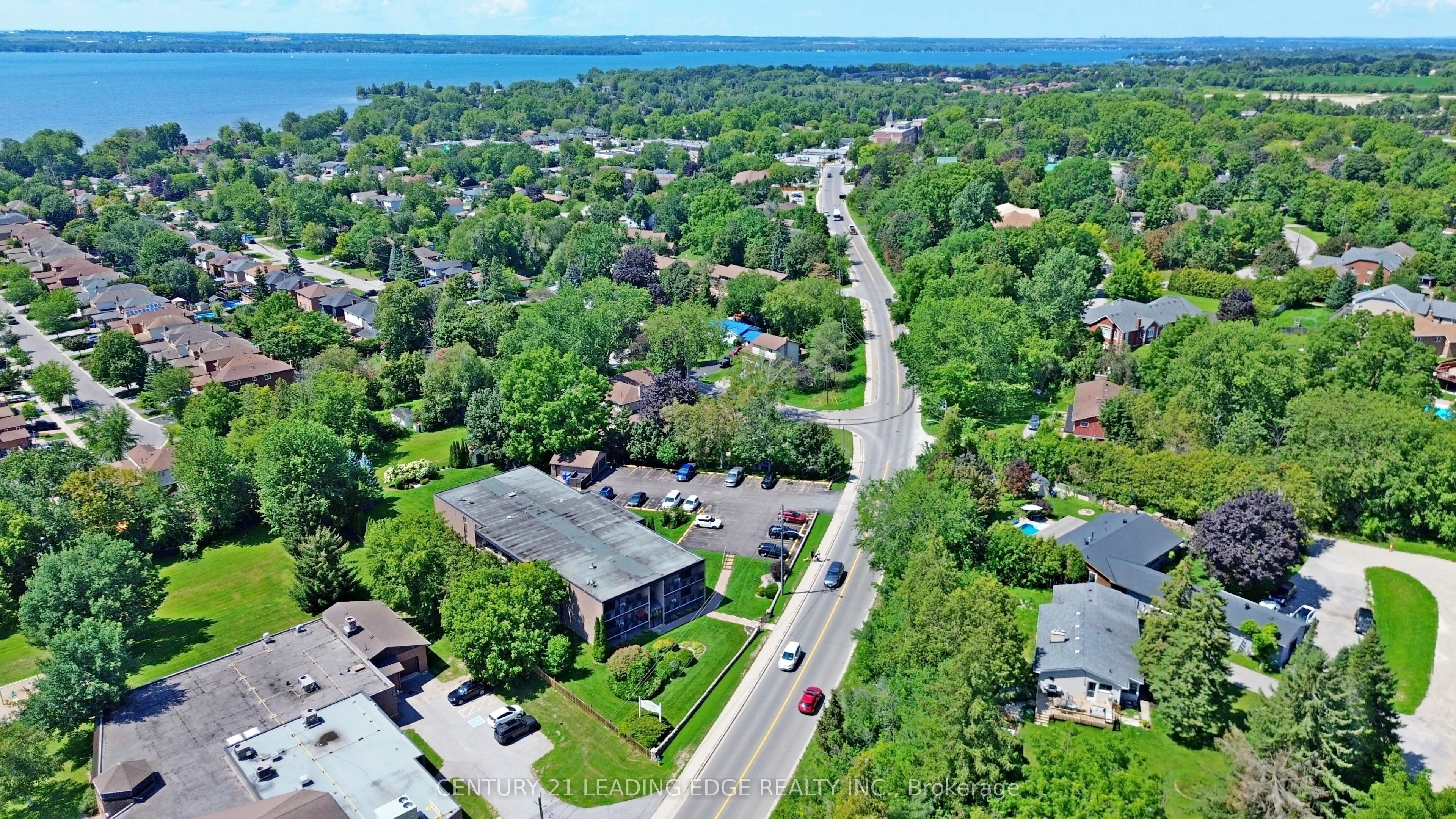 74 The Queensway S #206