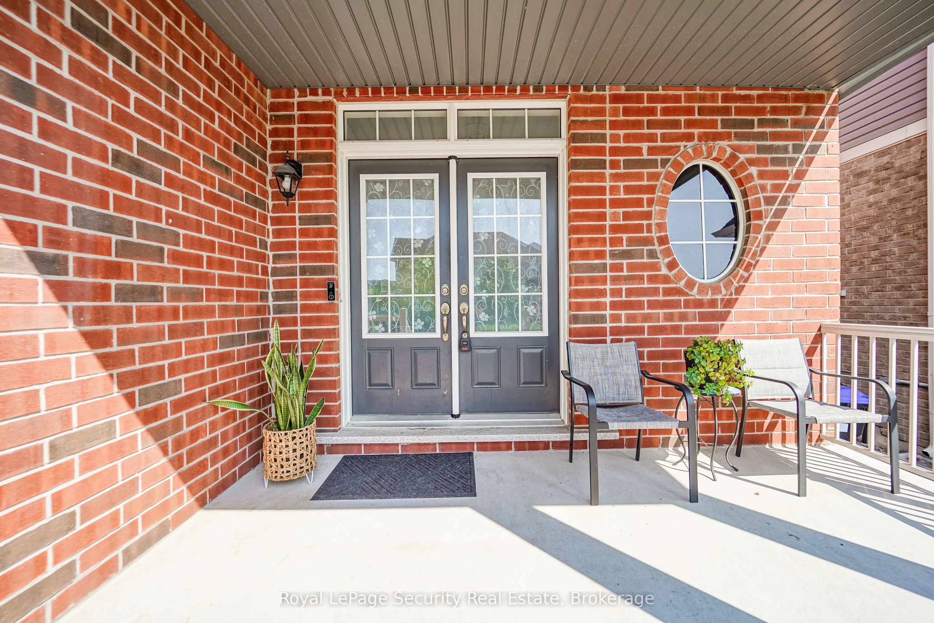 77 Pierce Place