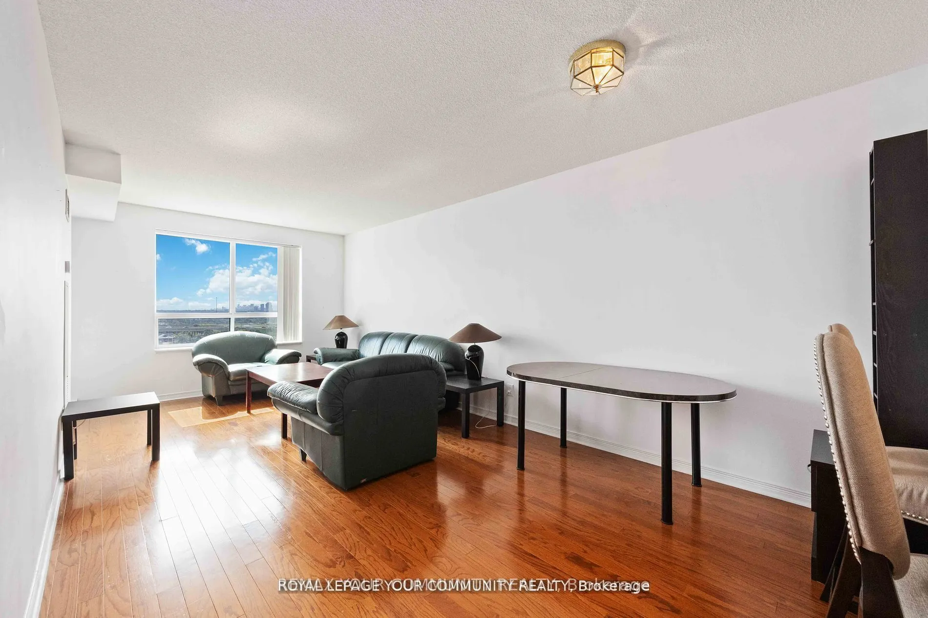 23 Oneida Crescent #909