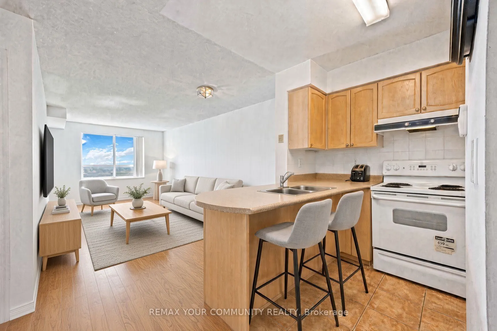 23 Oneida Crescent #909