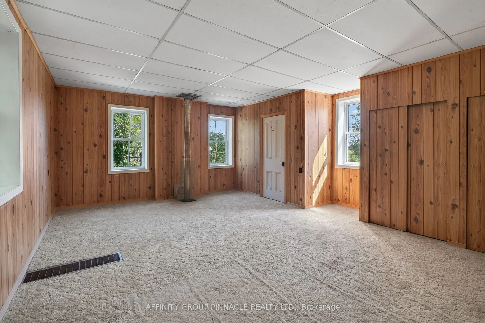 1395 Thorah Concession 9 Road