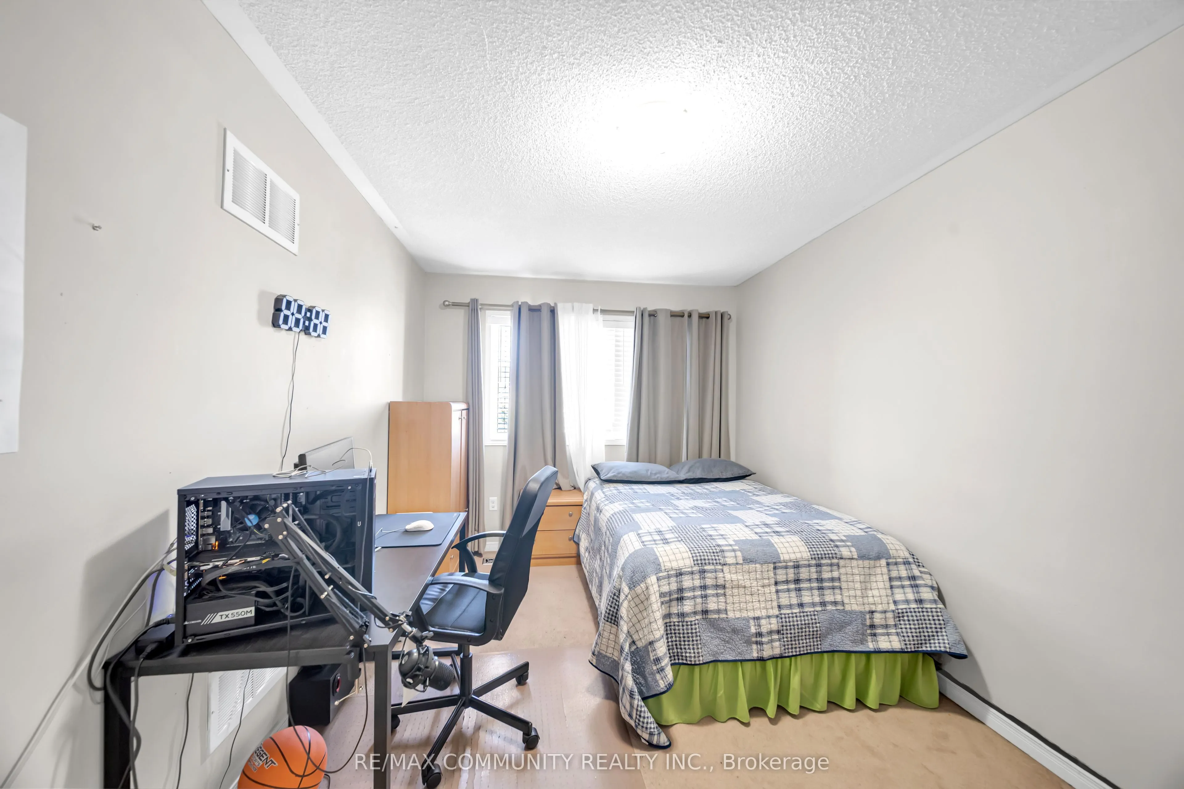 220 Lageer Drive