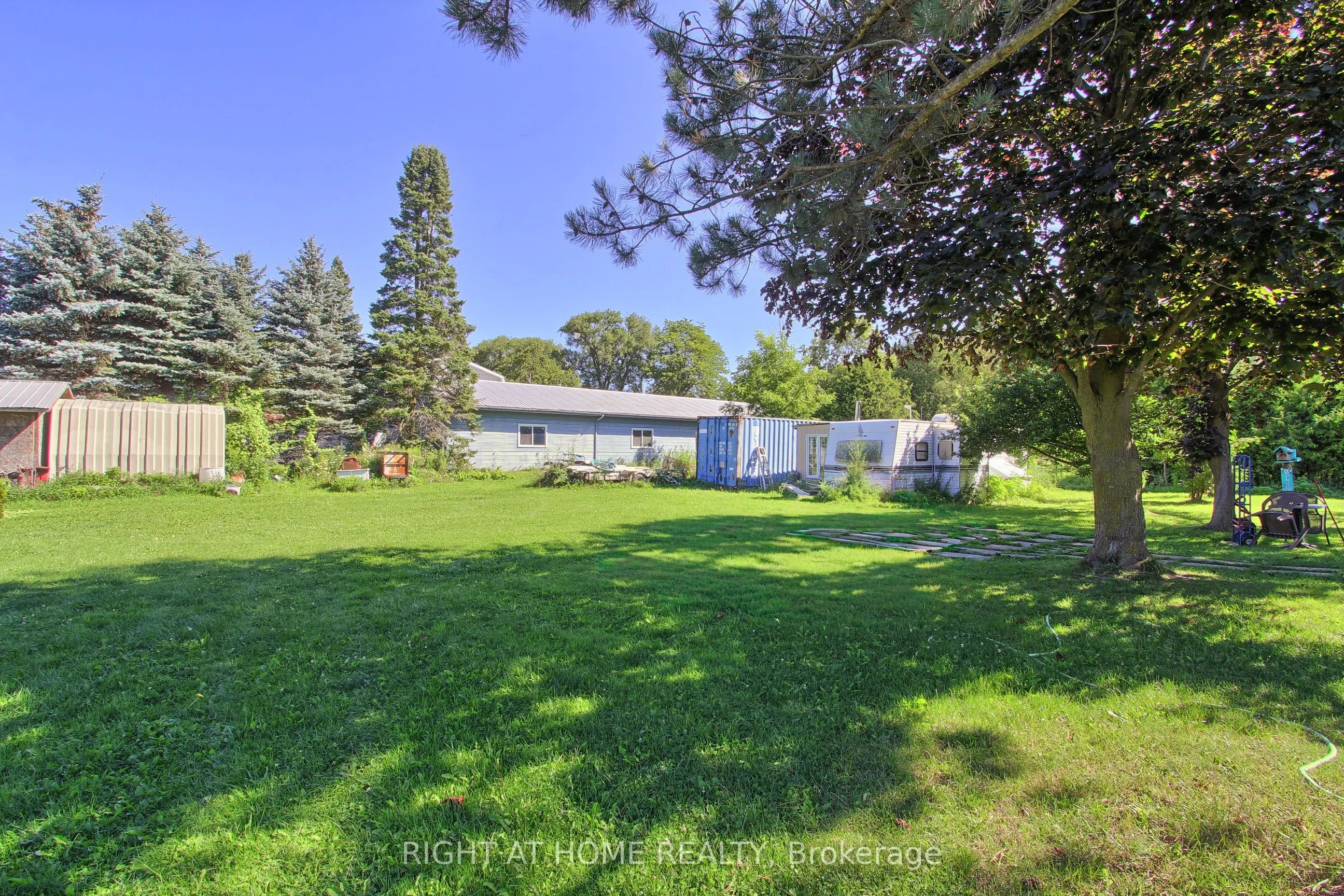 1384 Graham Side Road