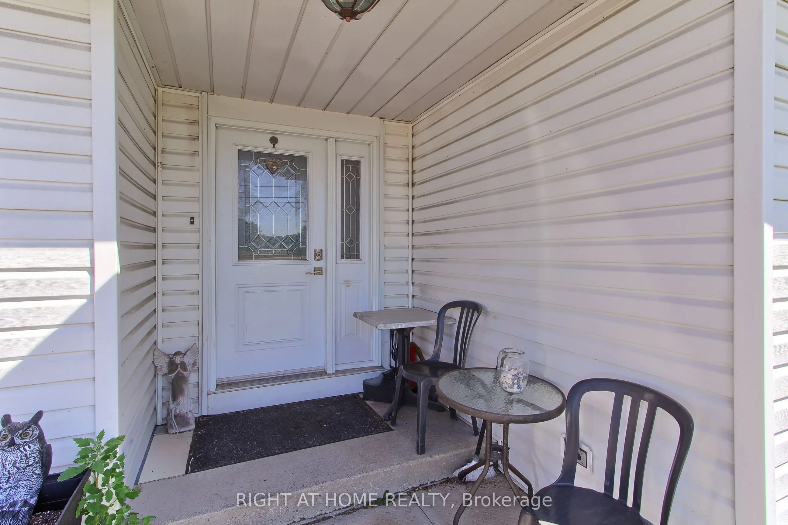 1384 Graham Side Road