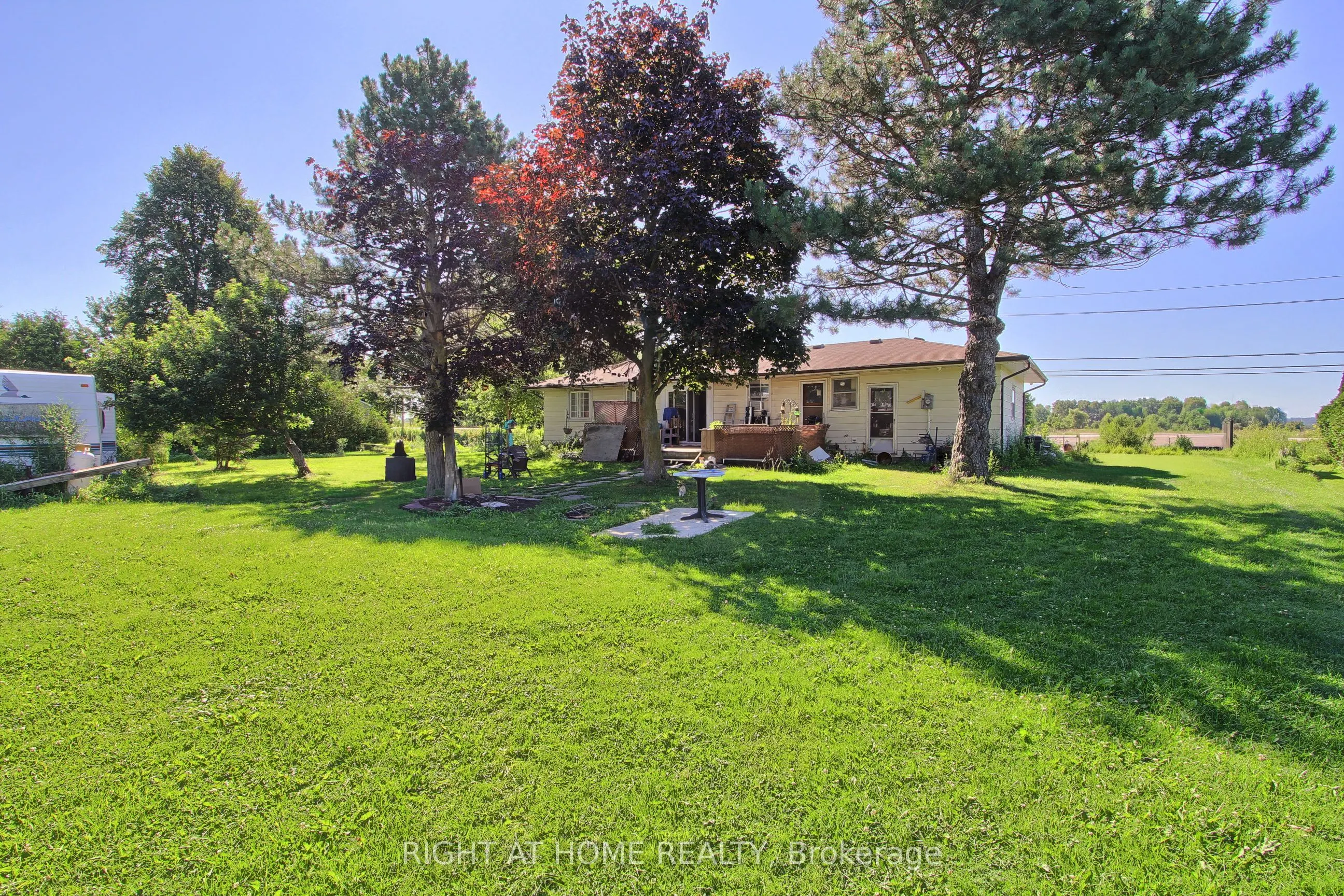 1384 Graham Side Road