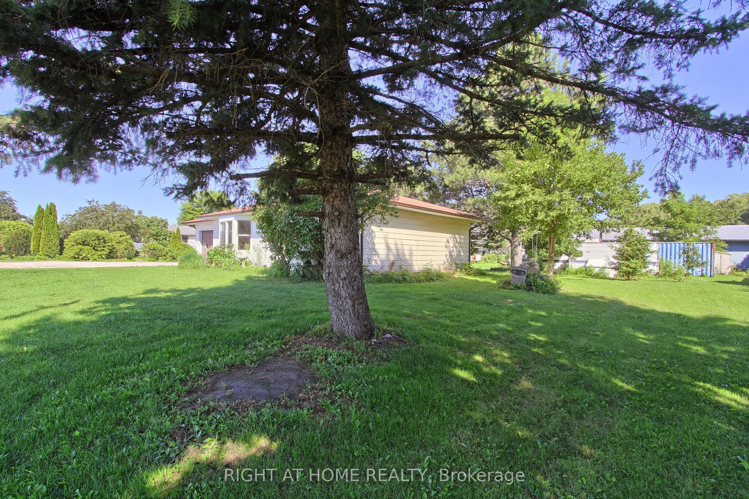 1384 Graham Side Road