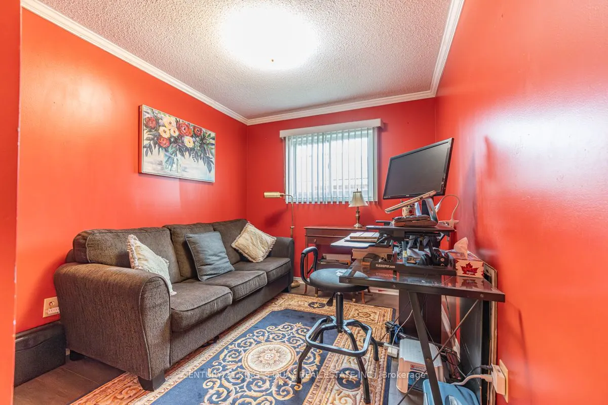40 Stonehill Boulevard