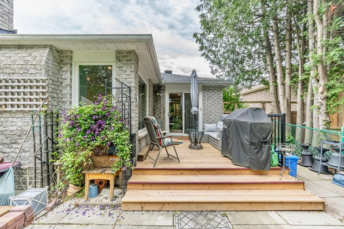 40 Stonehill Boulevard